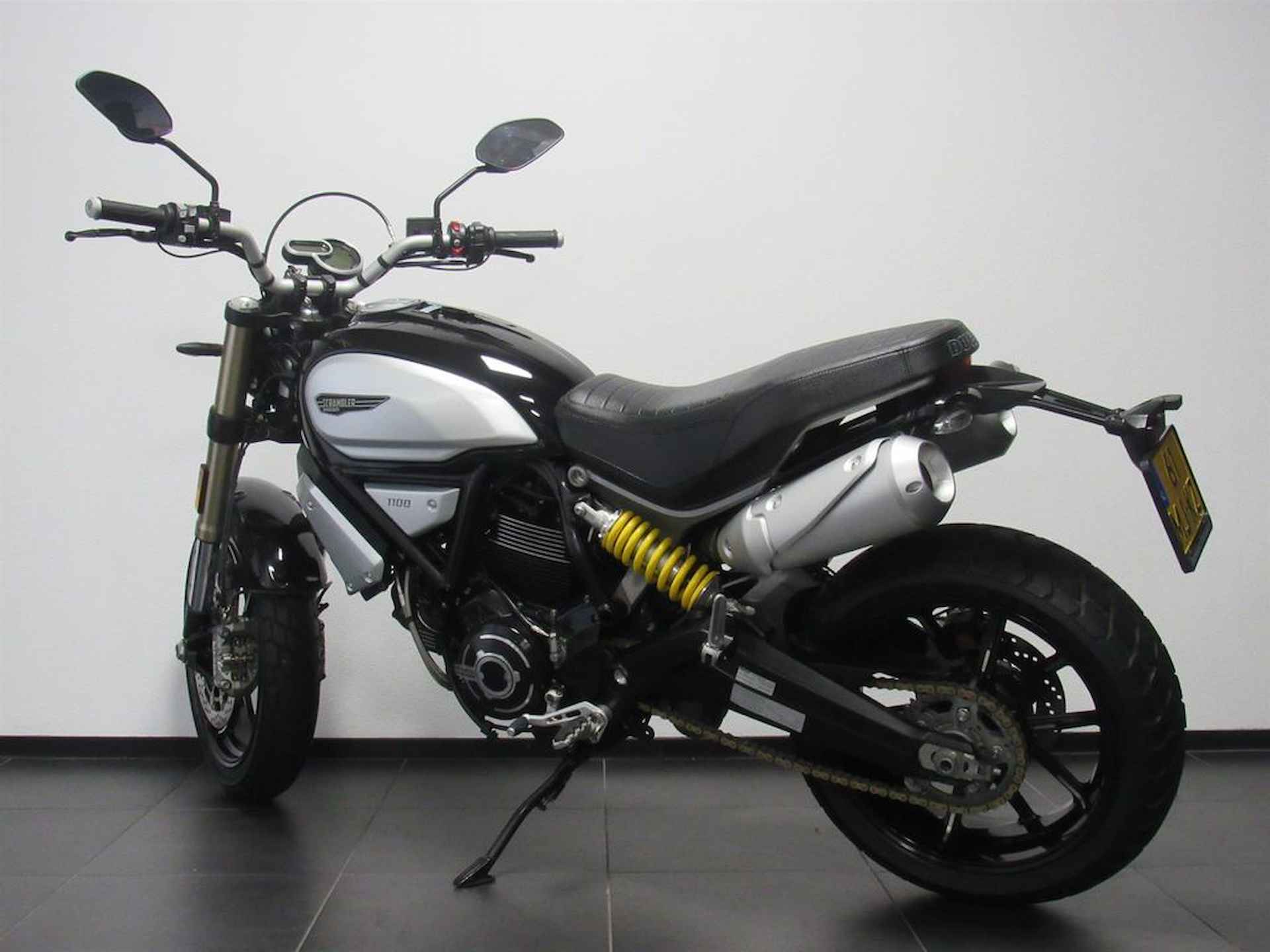 Ducati SCRAMBLER 1100 - 5/15