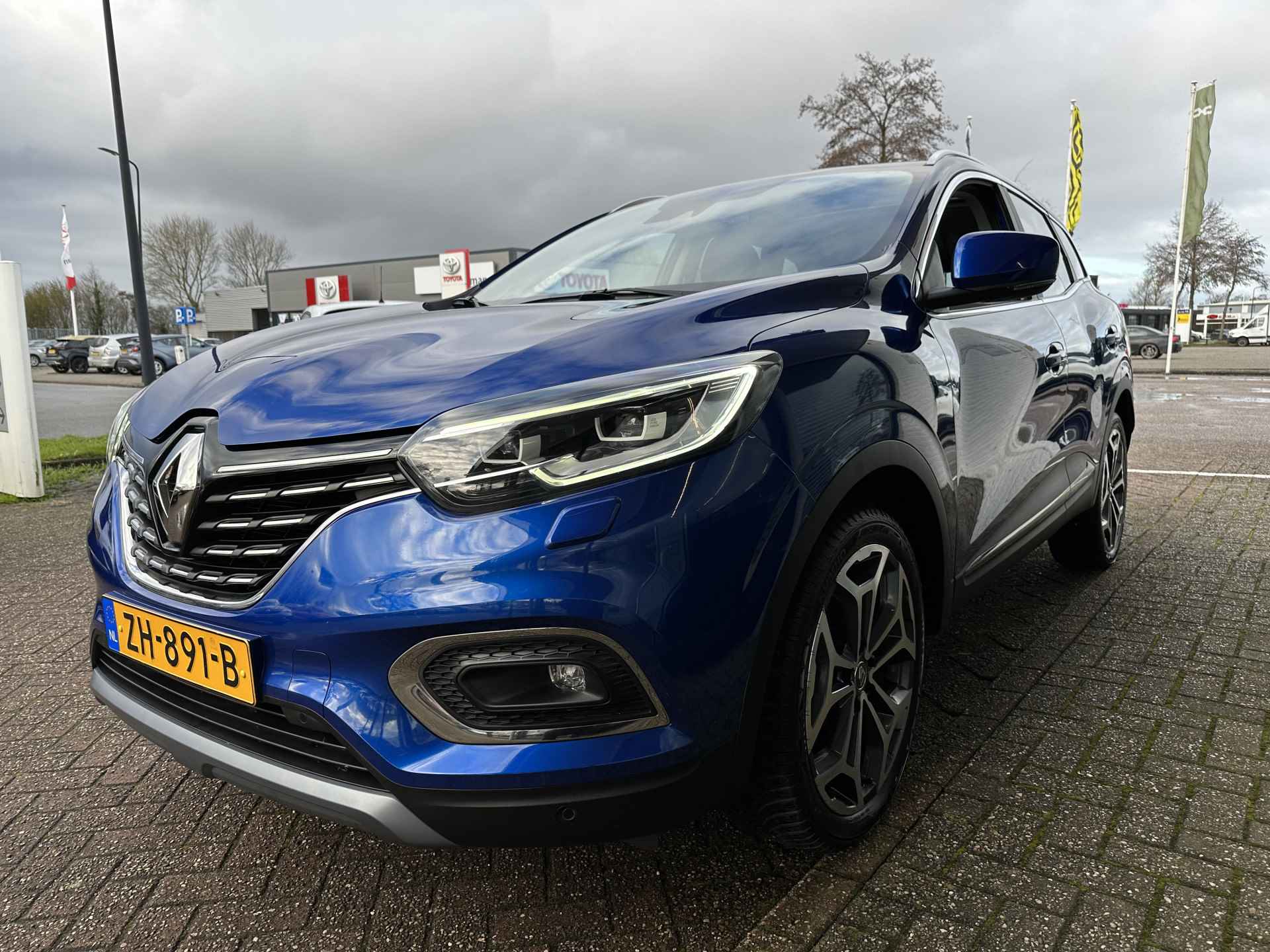 Renault Kadjar Intens Tce 160 | 1e eig | NL-auto | panoramadak | Easy Park Assist | stoelverwarming |  19" | tijdelijk gratis Top Afleverpakket twv Eur 695 - 4/57