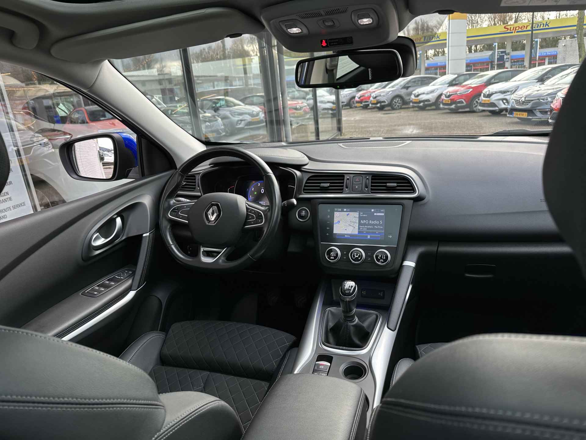 Renault Kadjar Intens Tce 160 | 1e eig | NL-auto | panoramadak | Easy Park Assist | stoelverwarming |  19" | tijdelijk gratis Top Afleverpakket twv Eur 695 - 14/57
