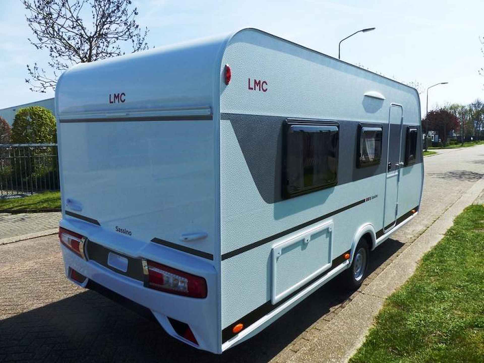 LMC Sassino 460 E € 3000 GRATIS OPTIES!! - 3/14