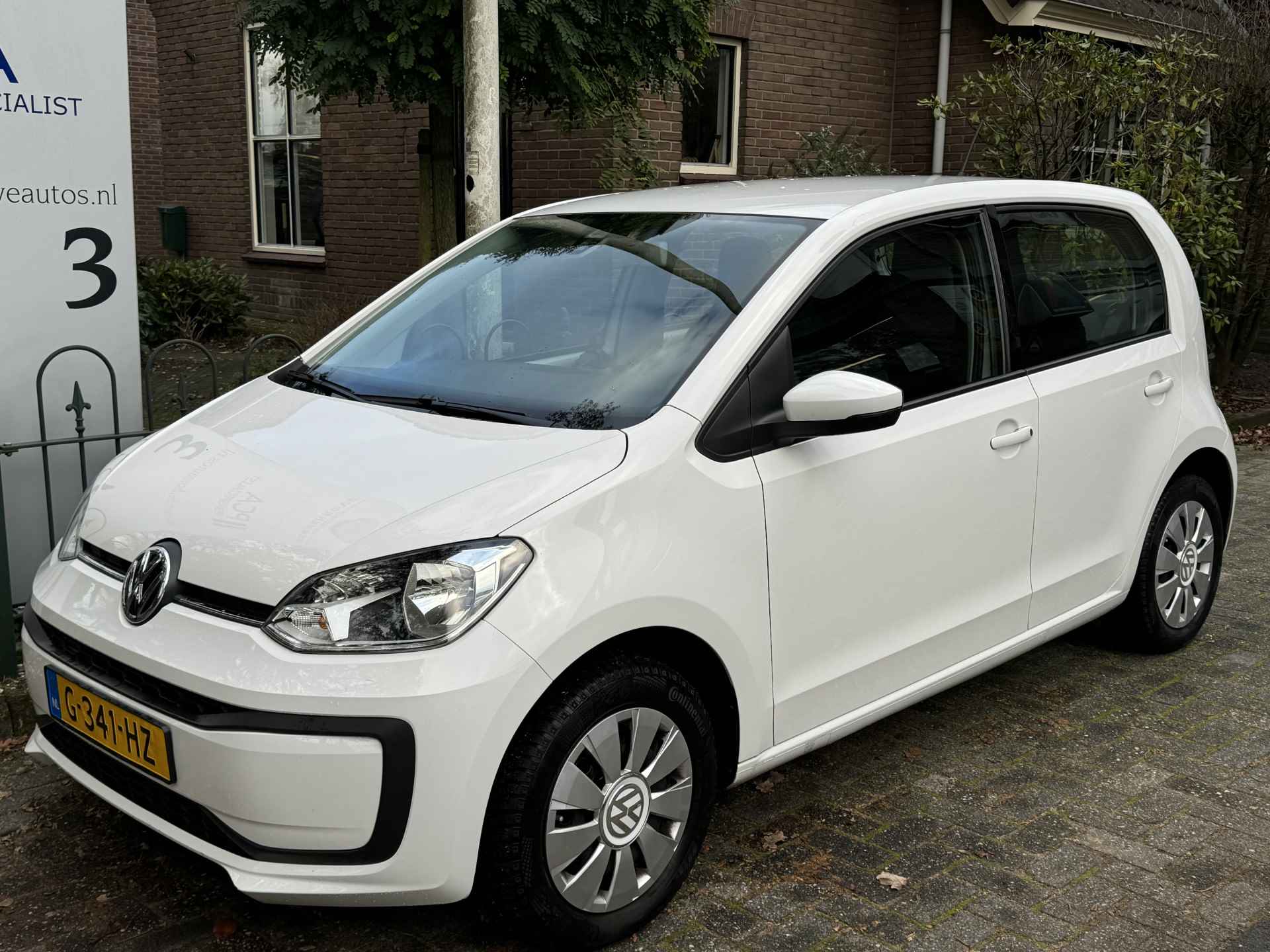 Volkswagen up! 1.0 BMT move up! Airco/El.ramen/5-Deurs/Cruise control - 4/39