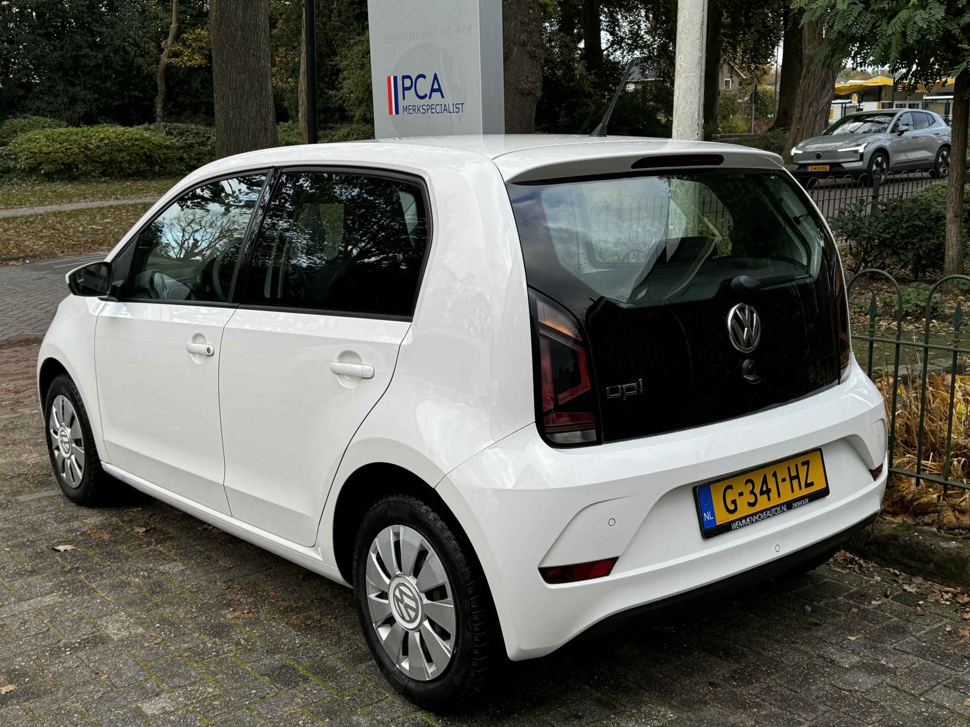 Volkswagen up! 1.0 BMT move up! Airco/El.ramen/5-Deurs/Cruise control - 32/39