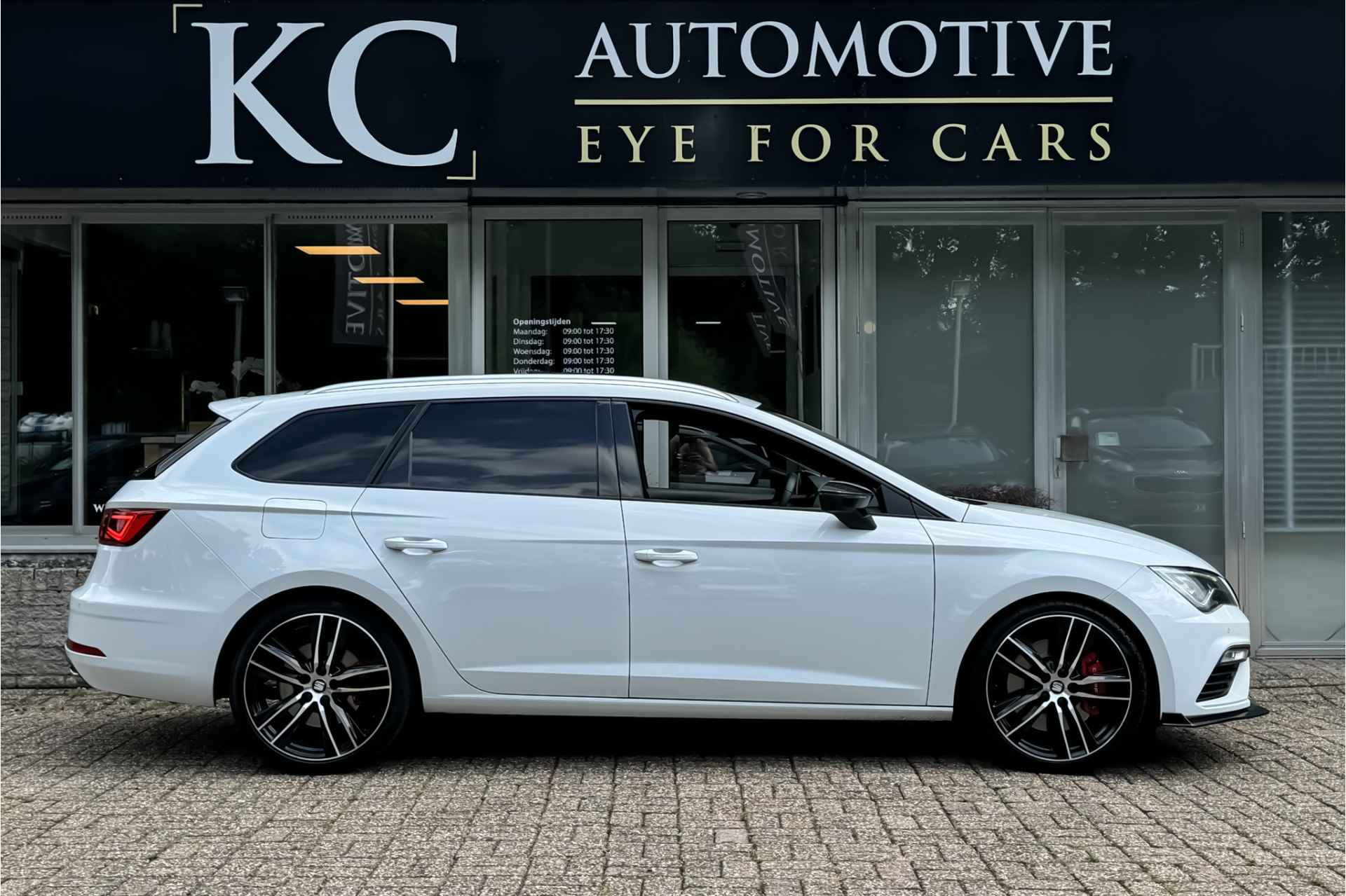 SEAT León ST 2.0TSI CUPRA 300 4DRIVE | Orig. NL | Pano | Sfeer - 9/34