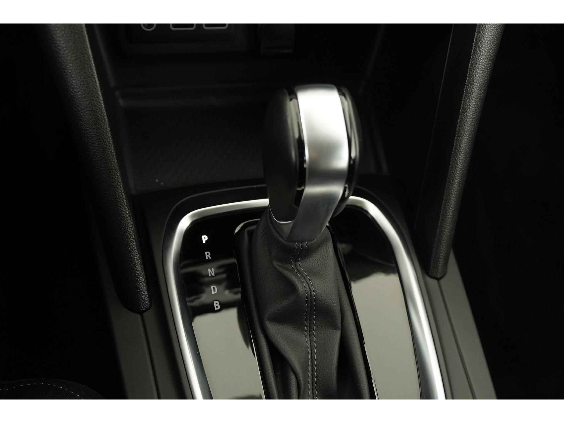 Renault Mégane Estate 1.6 E-Tech Plug-In Hybrid 160 Zen | Navigatie | Zondag Open! - 12/39
