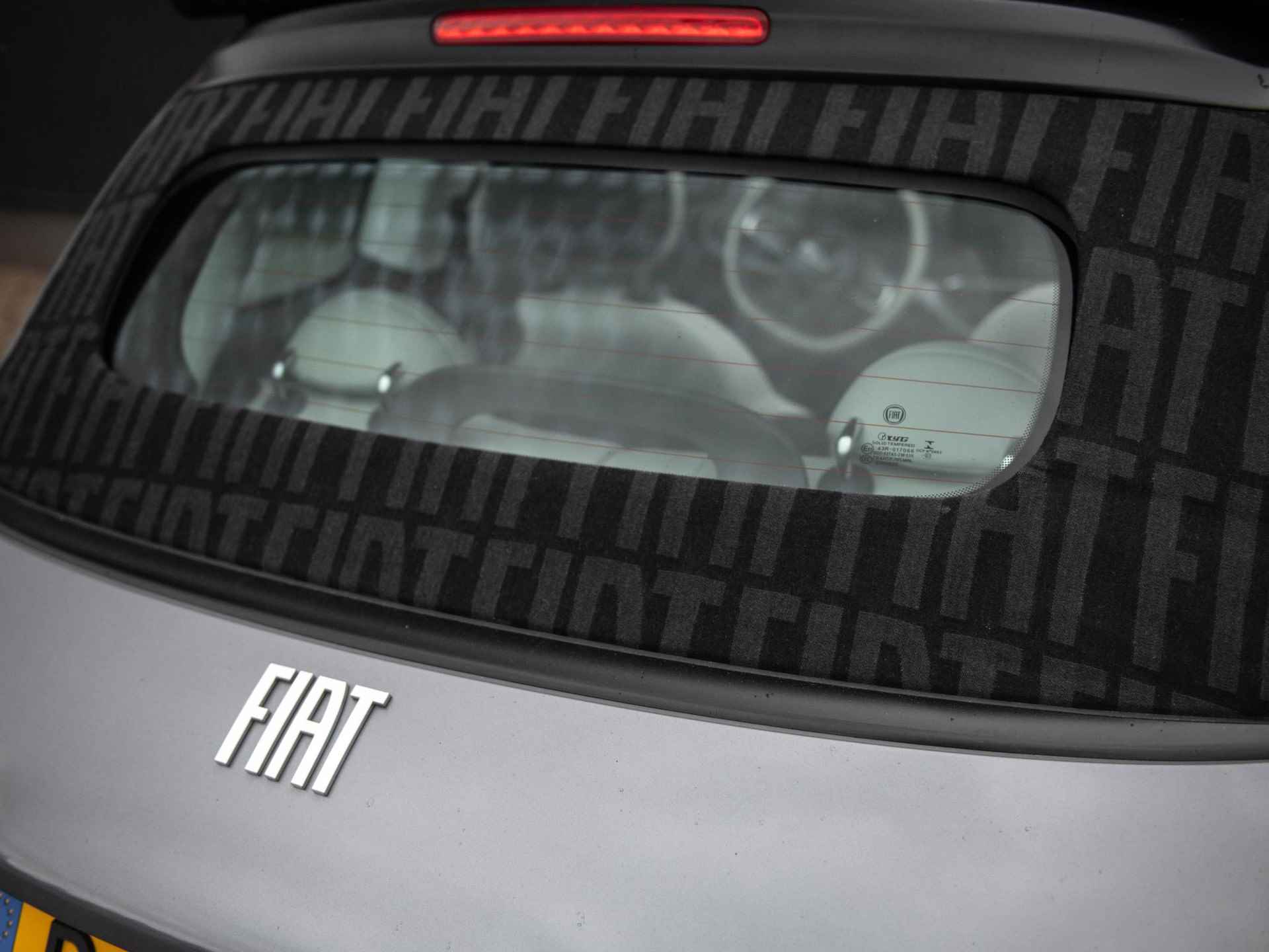 Fiat 500 C La Prima 42 kWh | ACC | LED | Leder | Apple CarPlay | 17 inch - 33/57