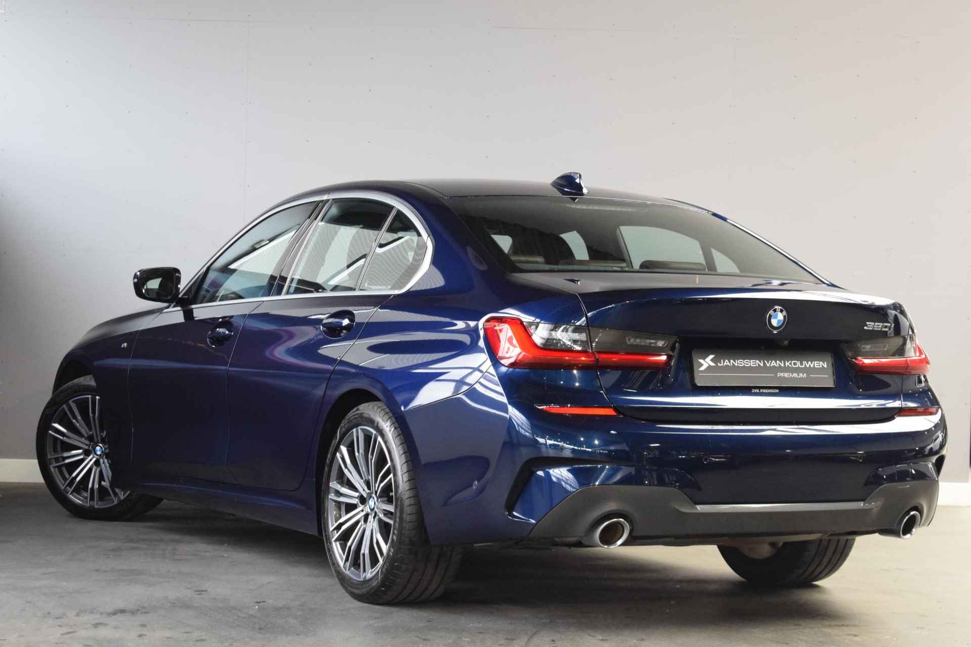 BMW 3-serie 320i High Executive Edition / Origineel NL / NAP / M Sport / Leder / Stoelverwarming - 4/72