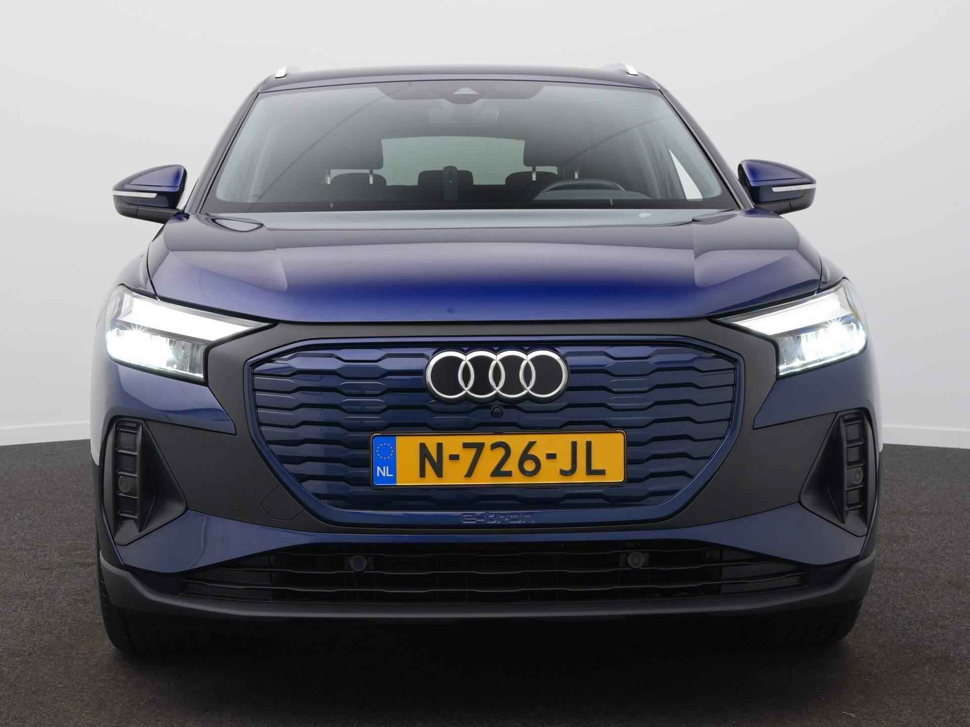 Audi Q4 e-tron 40 Launch edition 77 kWh App-Connect | Camera | Clima | Adaptive Cruise | Stoelverwarming | Trekhaak (Zwenkbaar) - 2/53