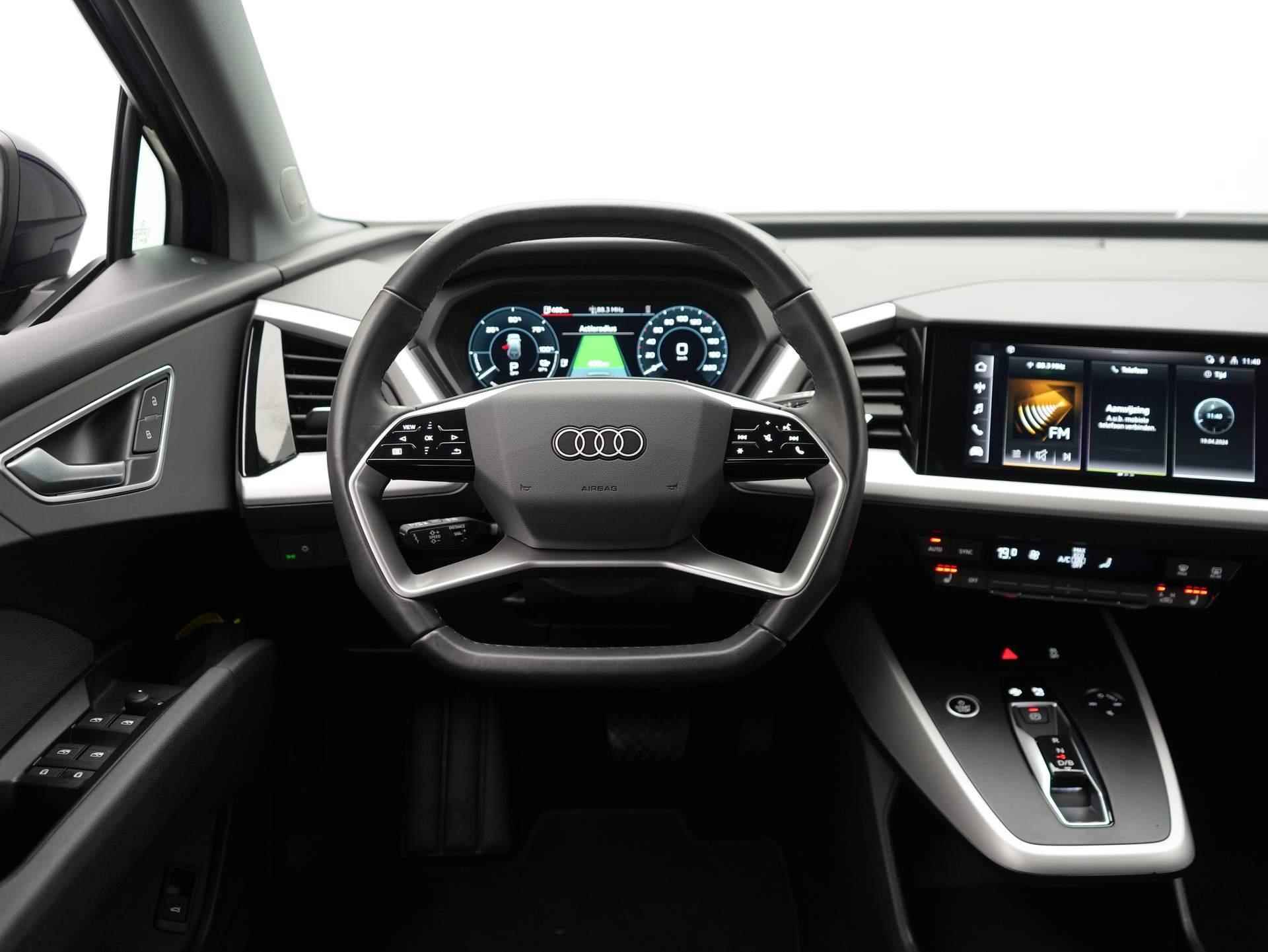 Audi Q4 e-tron 40 Launch edition 77 kWh App-Connect | Camera | Clima | Adaptive Cruise | Stoelverwarming | Trekhaak (Zwenkbaar) - 13/53