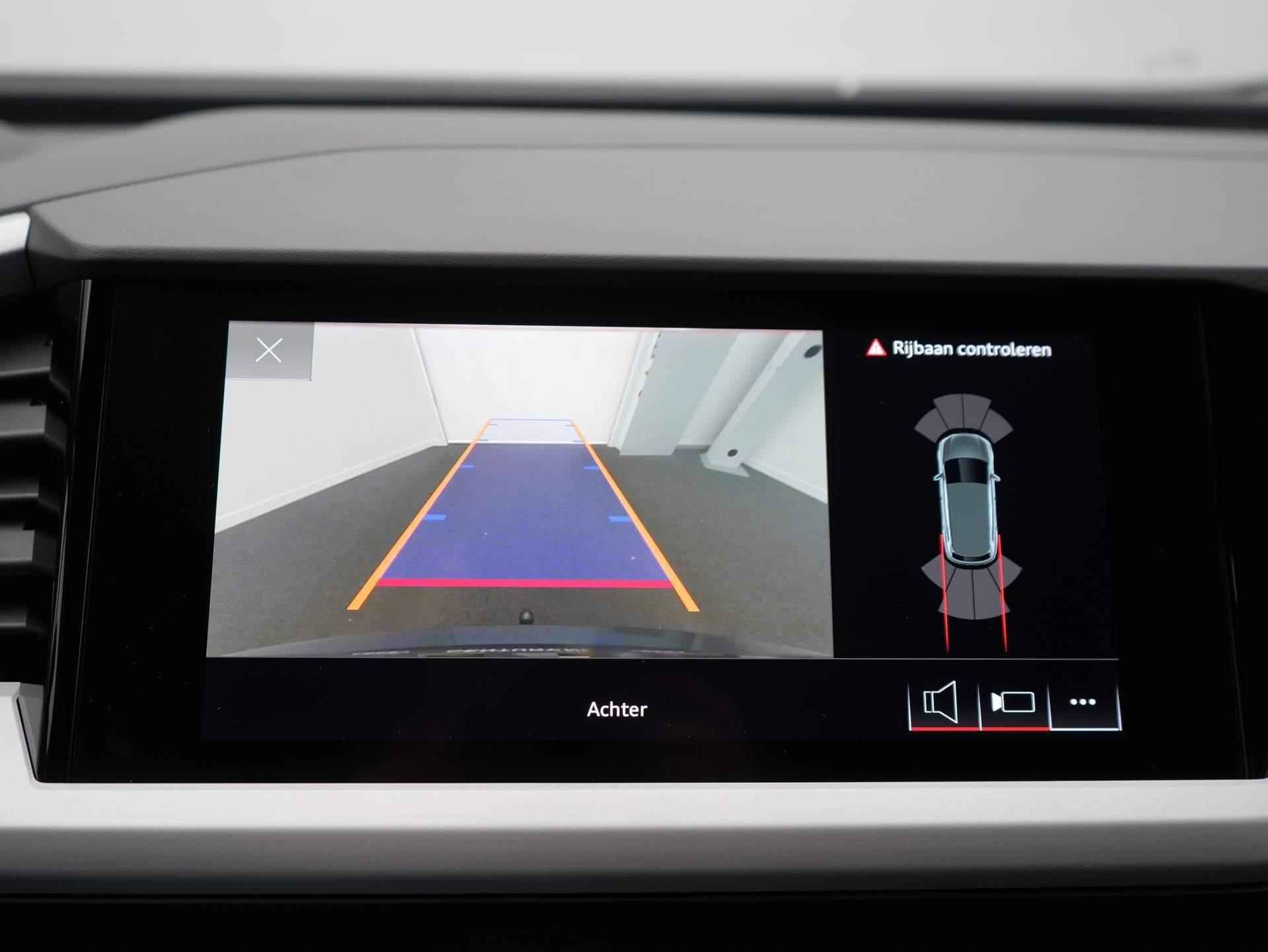 Audi Q4 e-tron 40 Launch edition 77 kWh App-Connect | Camera | Clima | Adaptive Cruise | Stoelverwarming | Trekhaak (Zwenkbaar) - 22/53