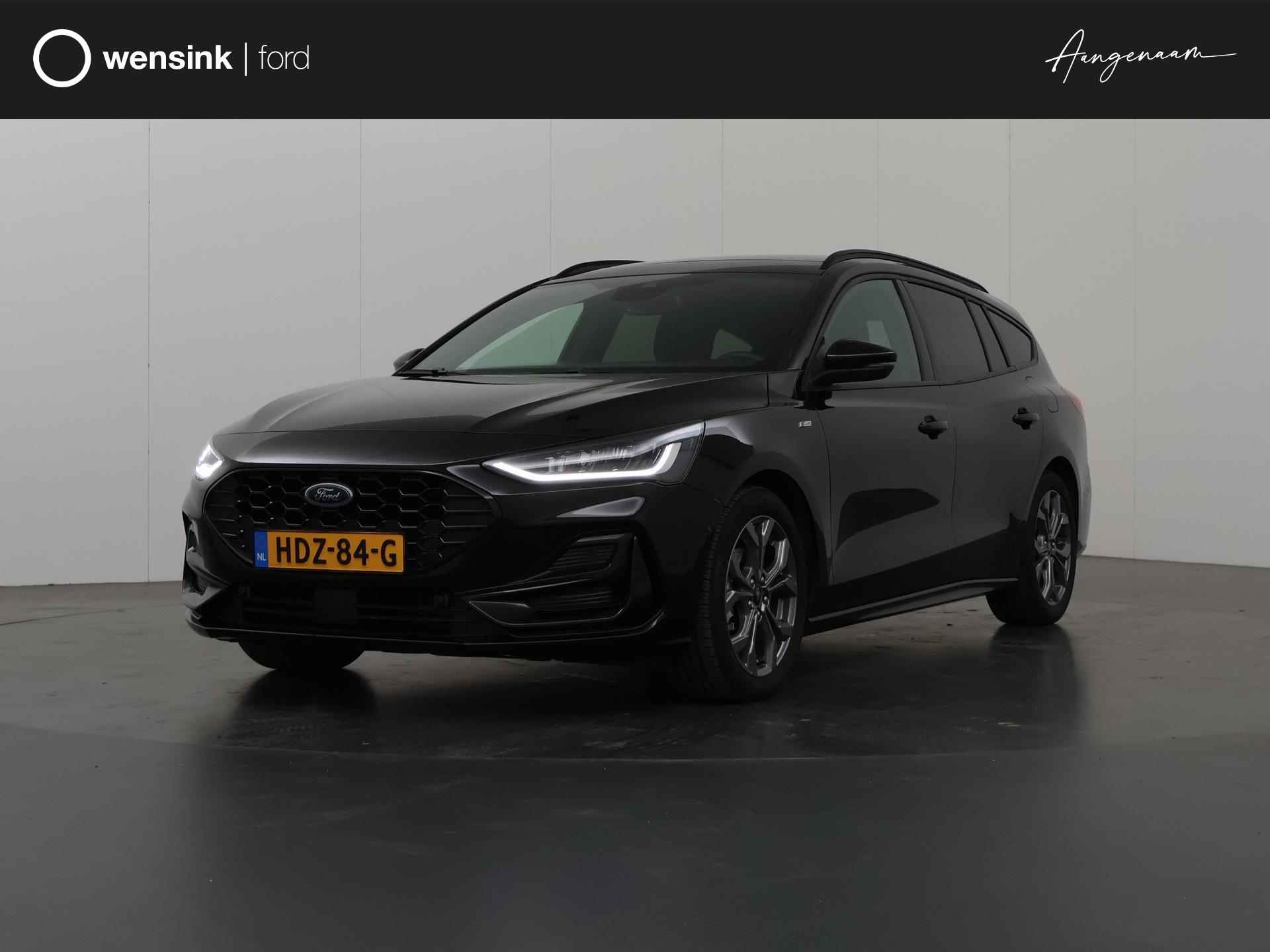 Ford Focus 1.0 EcoBoost Hybrid ST Line | Panoramadak | Parkeercamera | Winterpakket | Cruise Control Adaptief | Dodehoekdetectie | Navigatie |