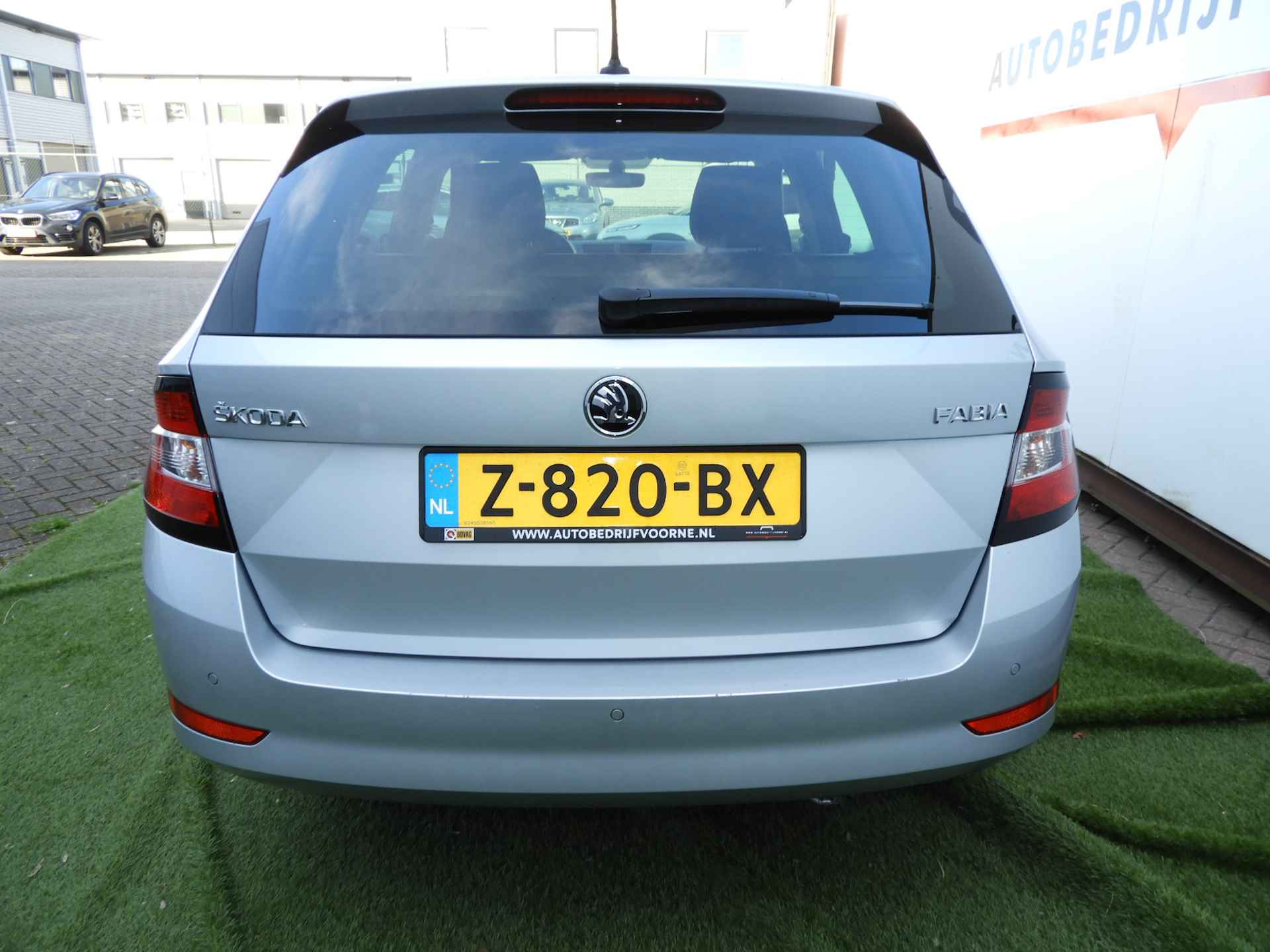 SKODA Fabia Combi 1.0 TSI Greentech 95pk Style - 31/35