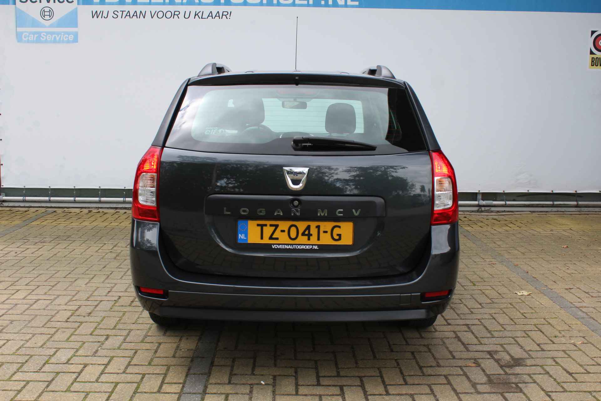 Dacia Logan Mcv 1.2 | Incl. 12 maanden Garantie | Airco | Elektrische ramen | Dakrails | Centrale deurvergrendeling met afstandsbediening | Onderhoudsboekjes + facturen aanwezig | - 9/42