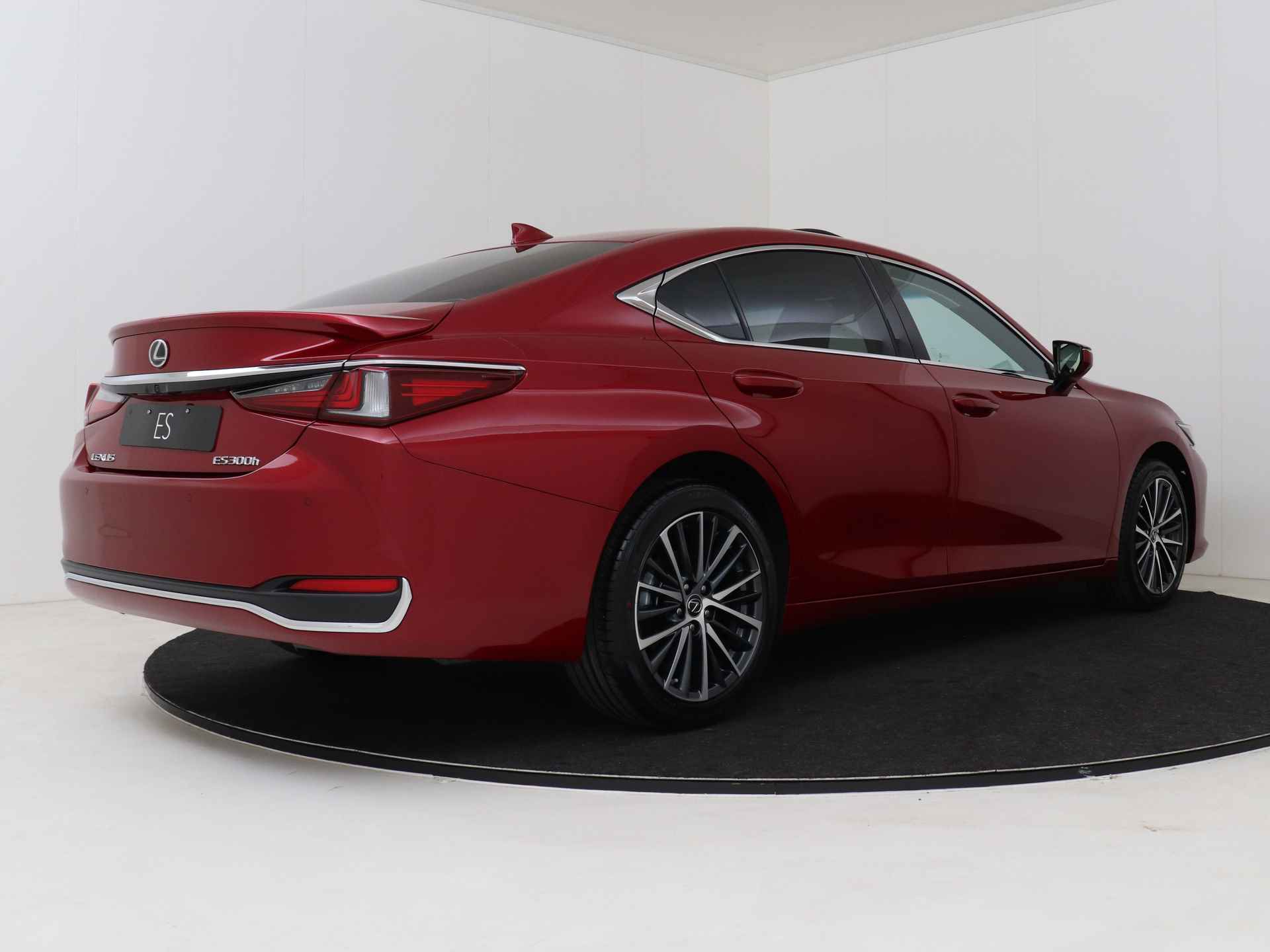 Lexus ES 300h Business Line | Lederen Bekleding | Sunroof | Apple Carplay & Android Auto | - 3/60