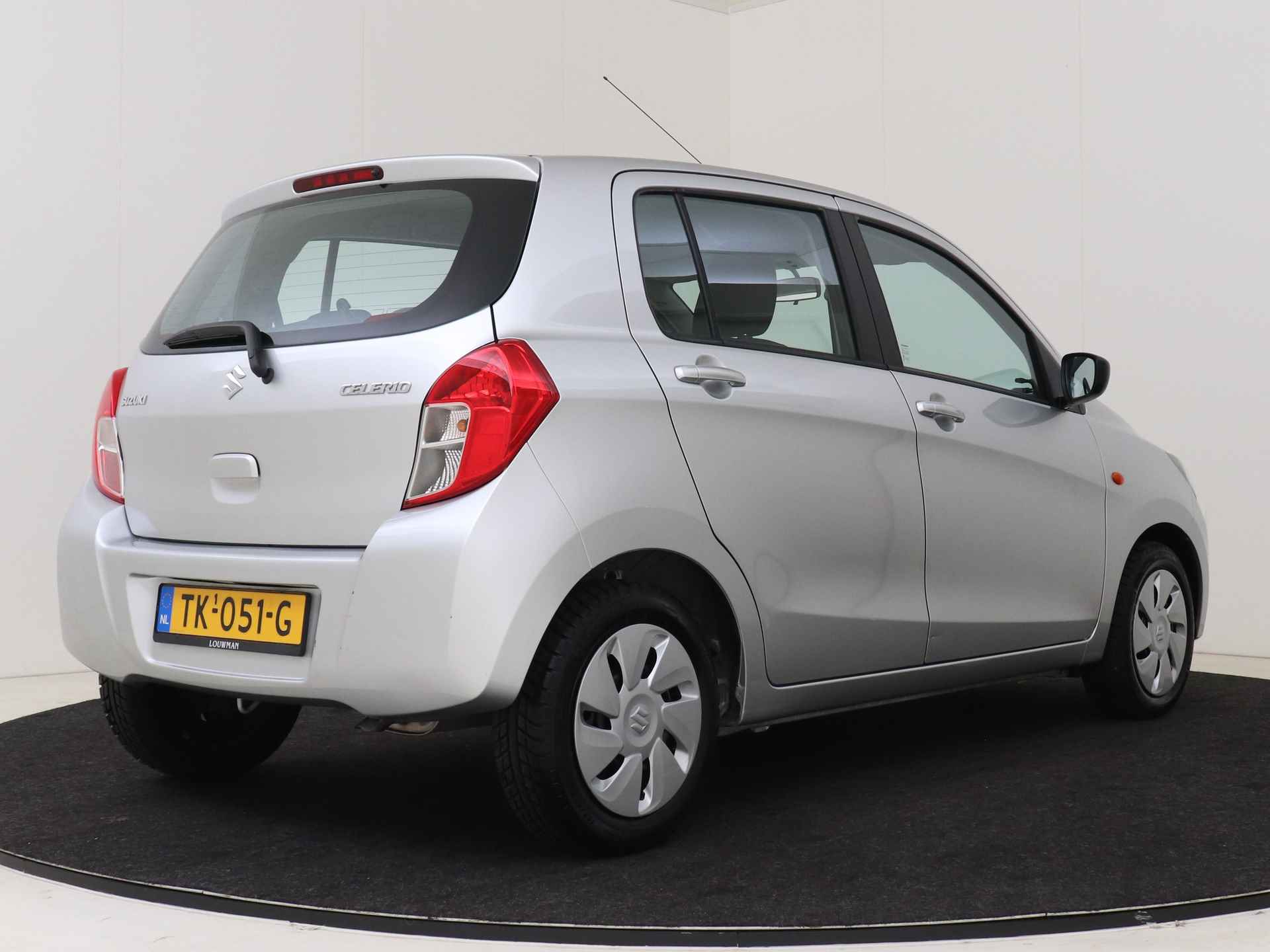 Suzuki Celerio 1.0 Comfort I Airco I 5 Deurs I Zuinig I Hoge zit I 1e Eigenaar I Volledig dealer onderhouden I Bluetooth | Centrale vergrendeling met afstandsbediening I - 3/40