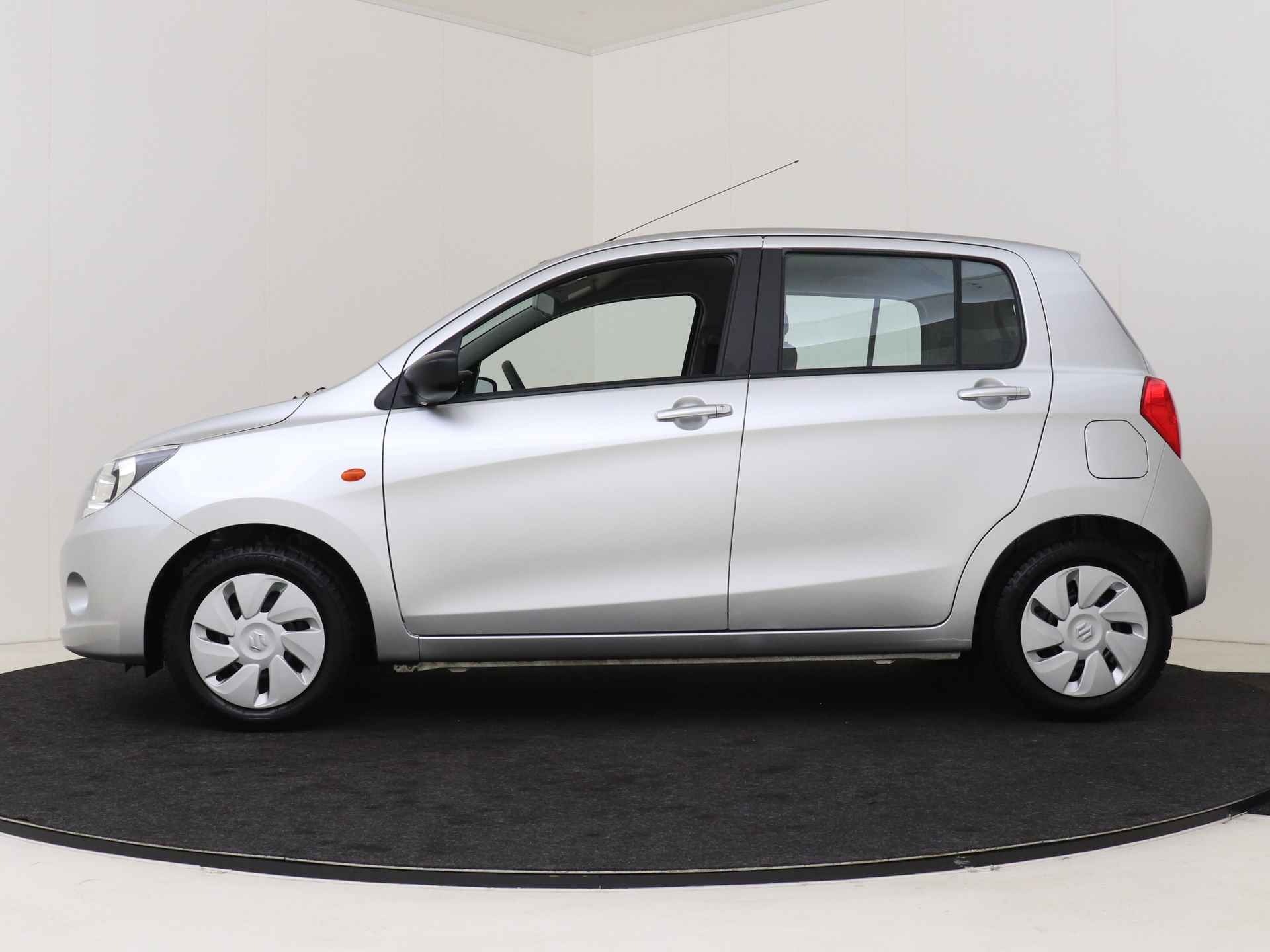 Suzuki Celerio 1.0 Comfort I Airco I 5 Deurs I Zuinig I Hoge zit I 1e Eigenaar I Volledig dealer onderhouden I Bluetooth | Centrale vergrendeling met afstandsbediening I - 4/40