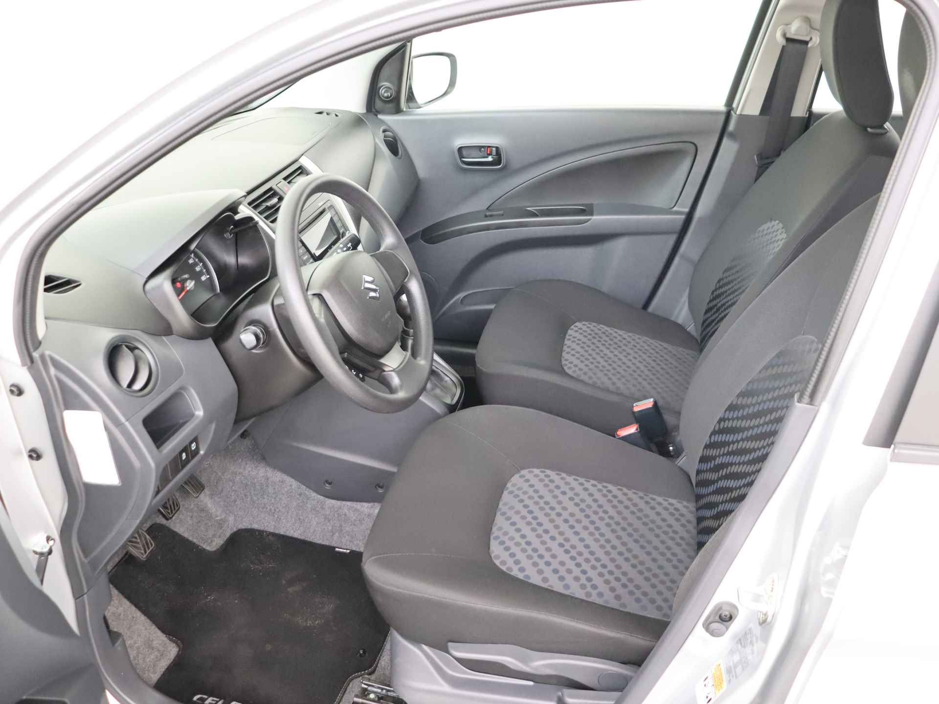 Suzuki Celerio 1.0 Comfort I Airco I 5 Deurs I Zuinig I Hoge zit I 1e Eigenaar I Volledig dealer onderhouden I Bluetooth | Centrale vergrendeling met afstandsbediening I - 19/40