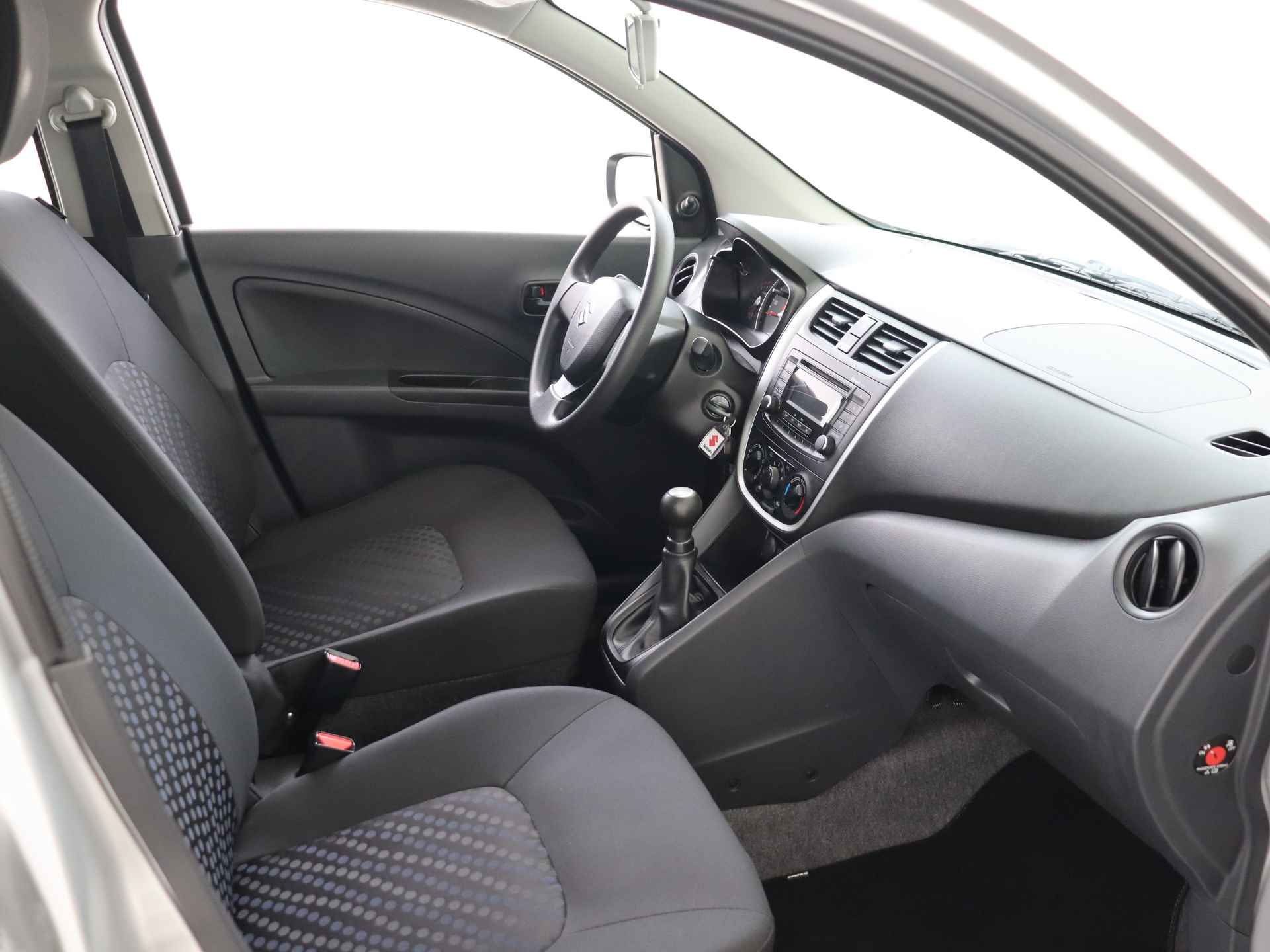 Suzuki Celerio 1.0 Comfort I Airco I 5 Deurs I Zuinig I Hoge zit I 1e Eigenaar I Volledig dealer onderhouden I Bluetooth | Centrale vergrendeling met afstandsbediening I - 28/40