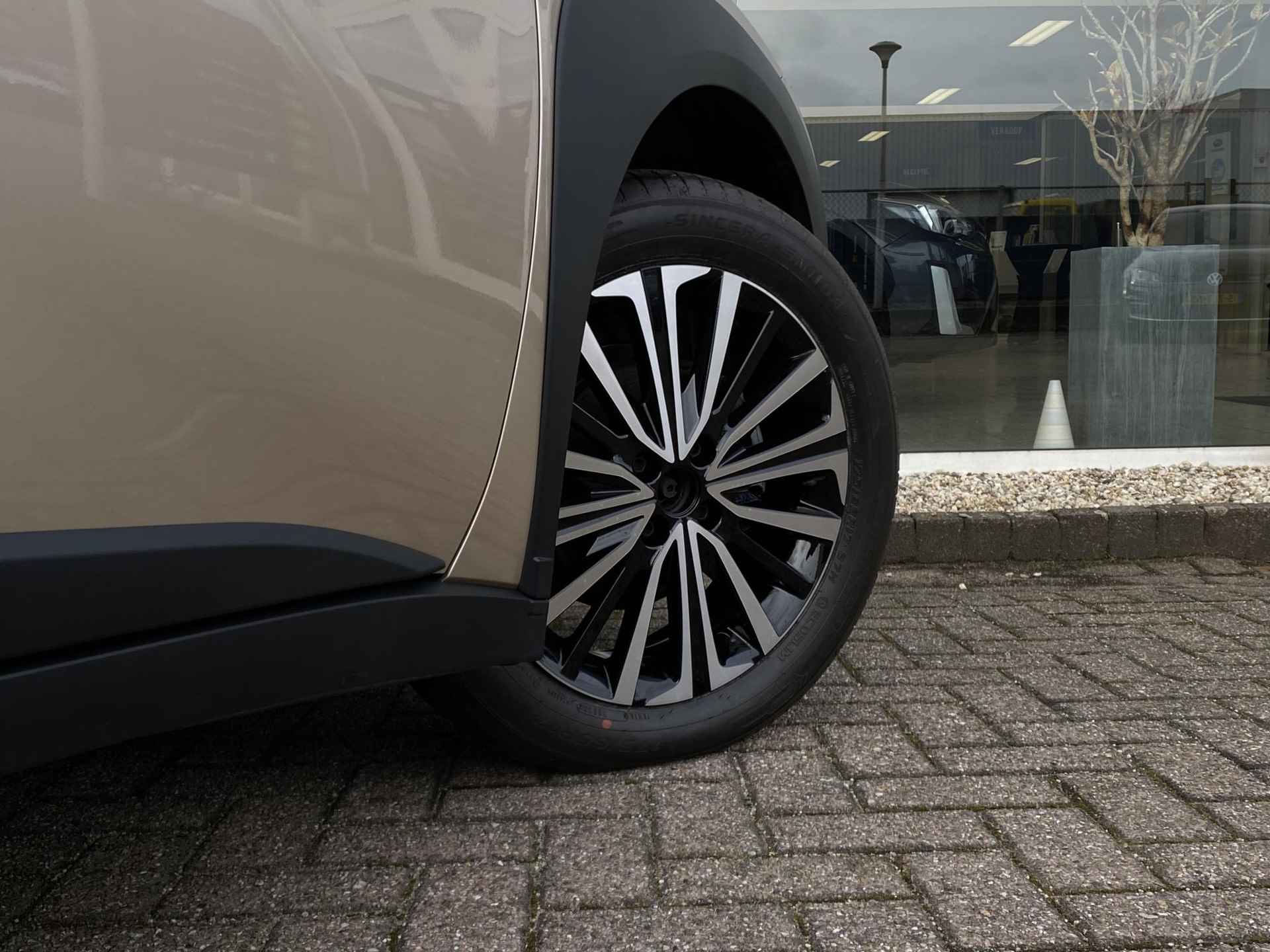 Toyota Aygo X 1.0 VVT-i MT first  | Stoelverwarming voor | Airco | Achteruitrijcamera | DAB+ | Rijstrookassistentie | Apple Carplay/Android auto | - 16/30