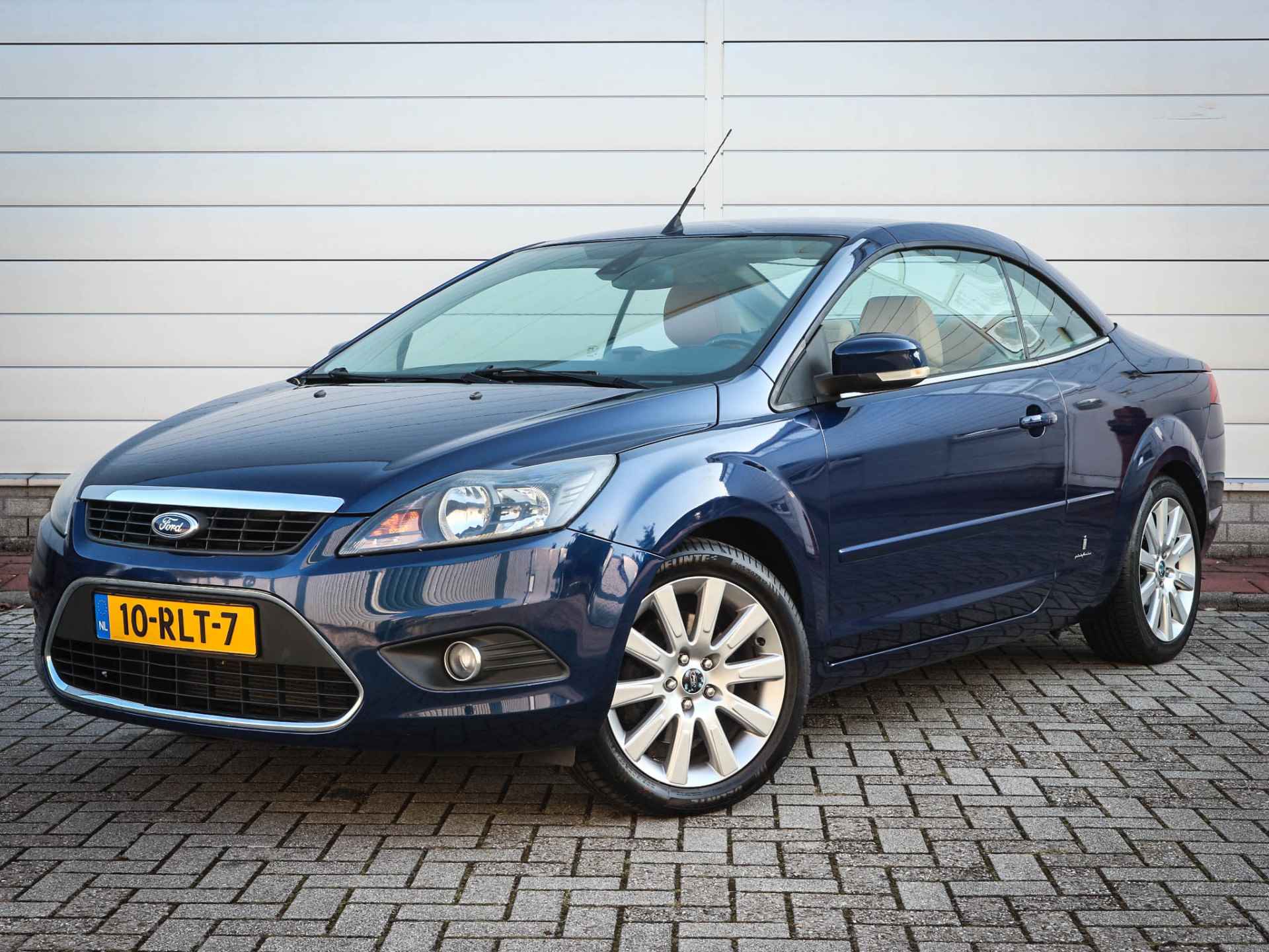 Ford FOCUS Coupe-cabriolet 2.0 Limited | Clima | Cruise | Navi | Leer | 17 Inch | Pdc | Voorruitverwarming | Stoelverwarming - 3/45