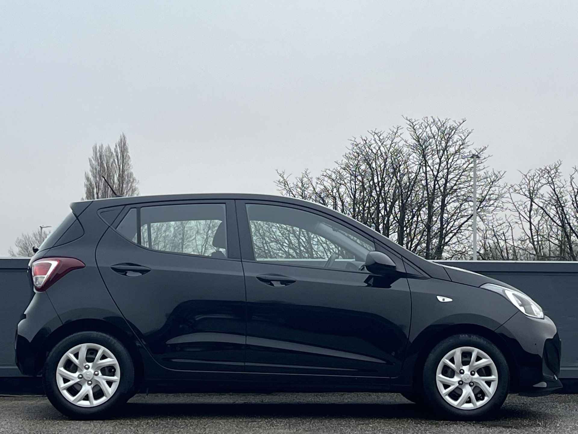 Hyundai i10 5drs 1.0i 67 PK Comfort | Airco | Cruisecontrol | Bluetooth | 1ste Eigenaar | Lage kmstand | - 9/40