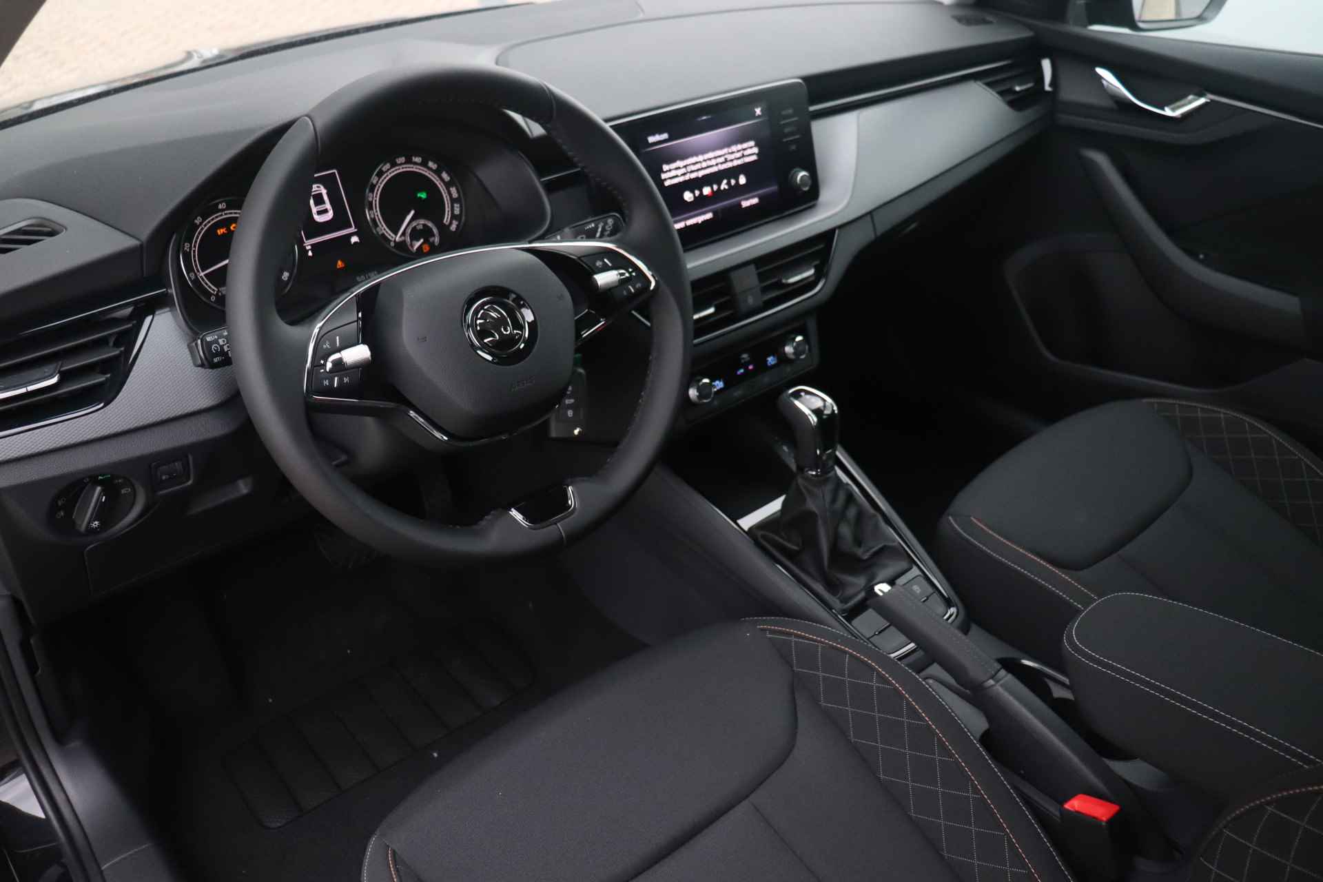 Škoda Scala 1.0 TSI 110pk DSG Automaat Ambition | Sunset | Parkeersensoren achter | Apple carplay & Android auto | Cruise control | - 4/28