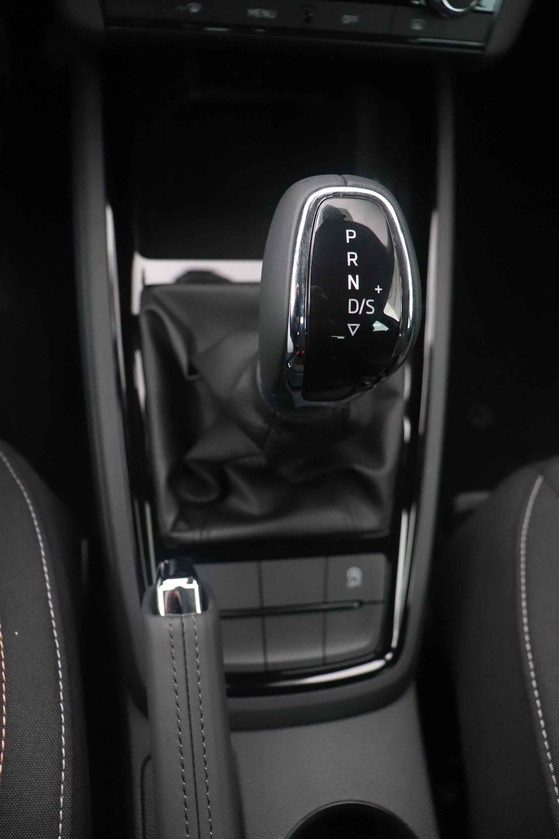 Škoda Scala 1.0 TSI 110pk DSG Automaat Ambition | Sunset | Parkeersensoren achter | Apple carplay & Android auto | Cruise control | - 19/28