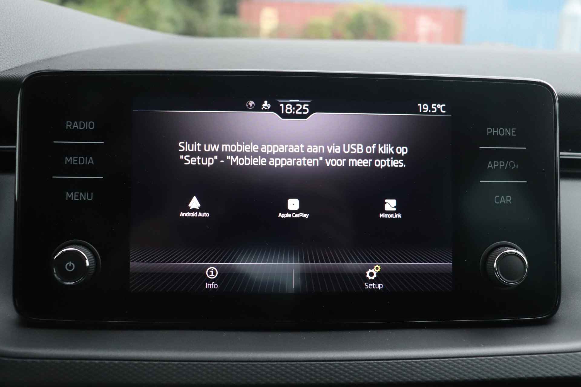 Škoda Scala 1.0 TSI 110pk DSG Automaat Ambition | Sunset | Parkeersensoren achter | Apple carplay & Android auto | Cruise control | - 24/28
