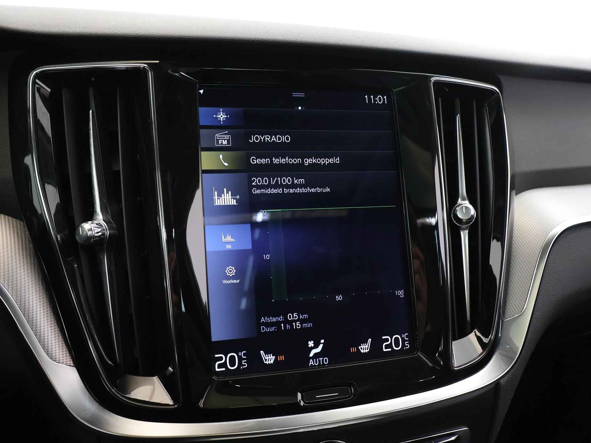 Volvo V60 2.0 T6 AWD Inscription | Panoramadak | Navigatie | Adaptief Cruise Control | Parkeercamera | Climate Control | Stoelverwarming | - 18/41
