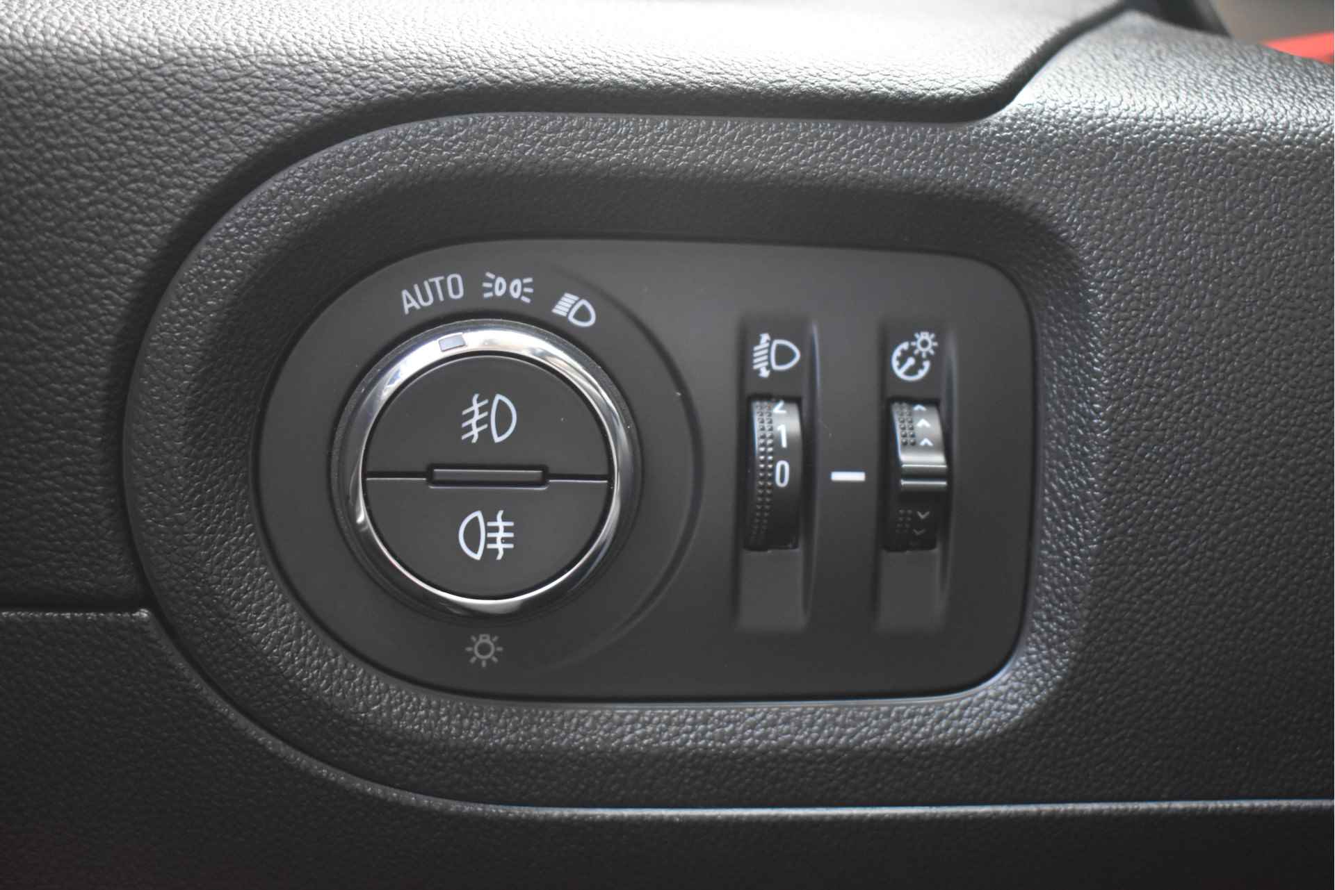 Opel Grandland X 1.2 Turbo Edition+ 130pk | Nieuwe Riem! | AGR-Comfortstoelen | Stuur/Stoelverwarming | AllSeason | Navigatie by App | Parkeersen - 19/40