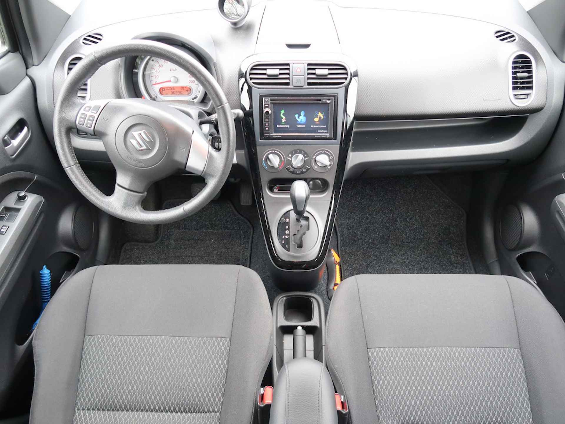 Suzuki Splash 1.2 Exclusive automaat / navigatie / parkeersensoren / achteruit - 22/33