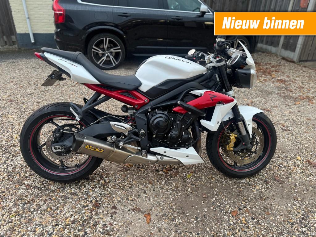 TRIUMPH Street Triple 675 R