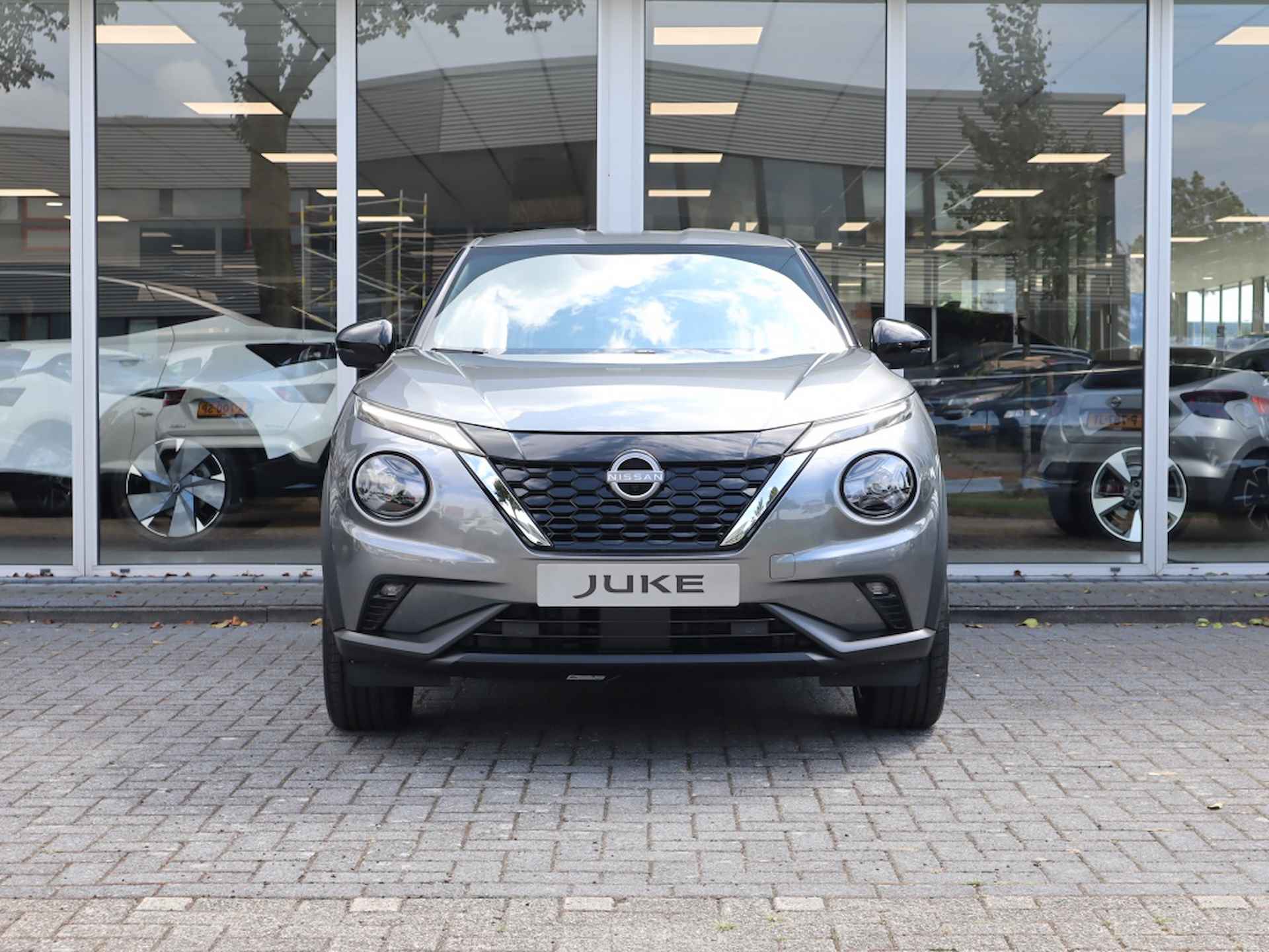 Nissan Juke 1.6 Hybride Tekna - 12/26