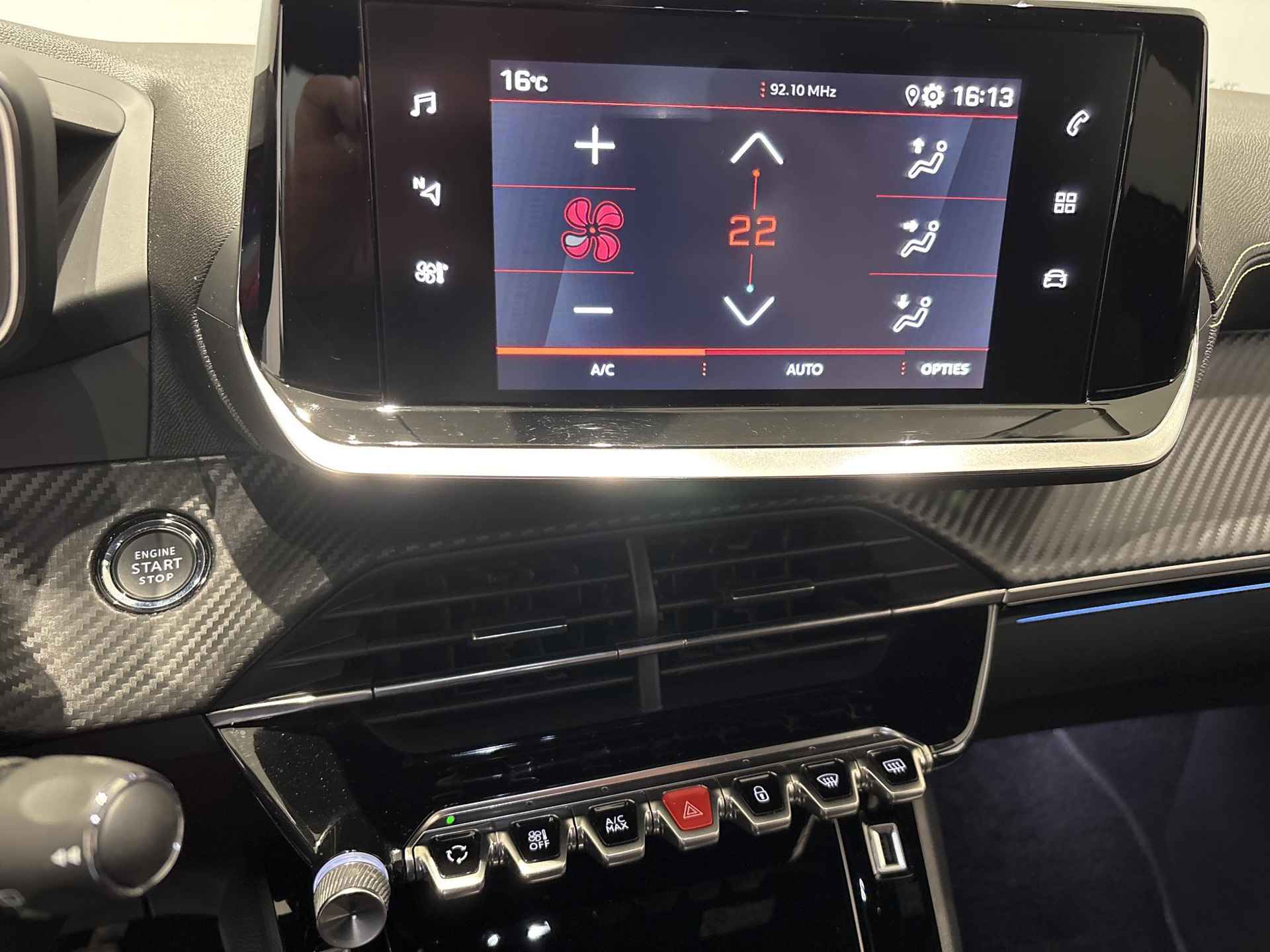 Peugeot 208 1.2 PureTech GT-Line | Apple Carplay/Android Auto | Camera | 17" Lichtmetalen velgen - 13/29