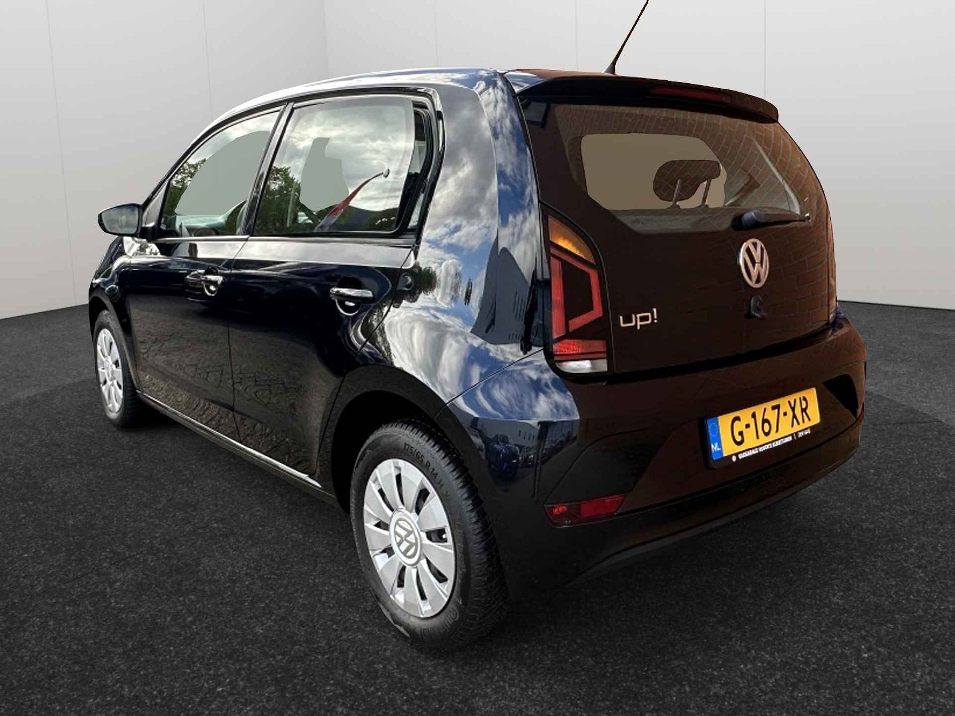 Volkswagen Up! 1.0 BMT move up! 5 deurs Airco App-Connect 2 jaar Garantie - 3/31