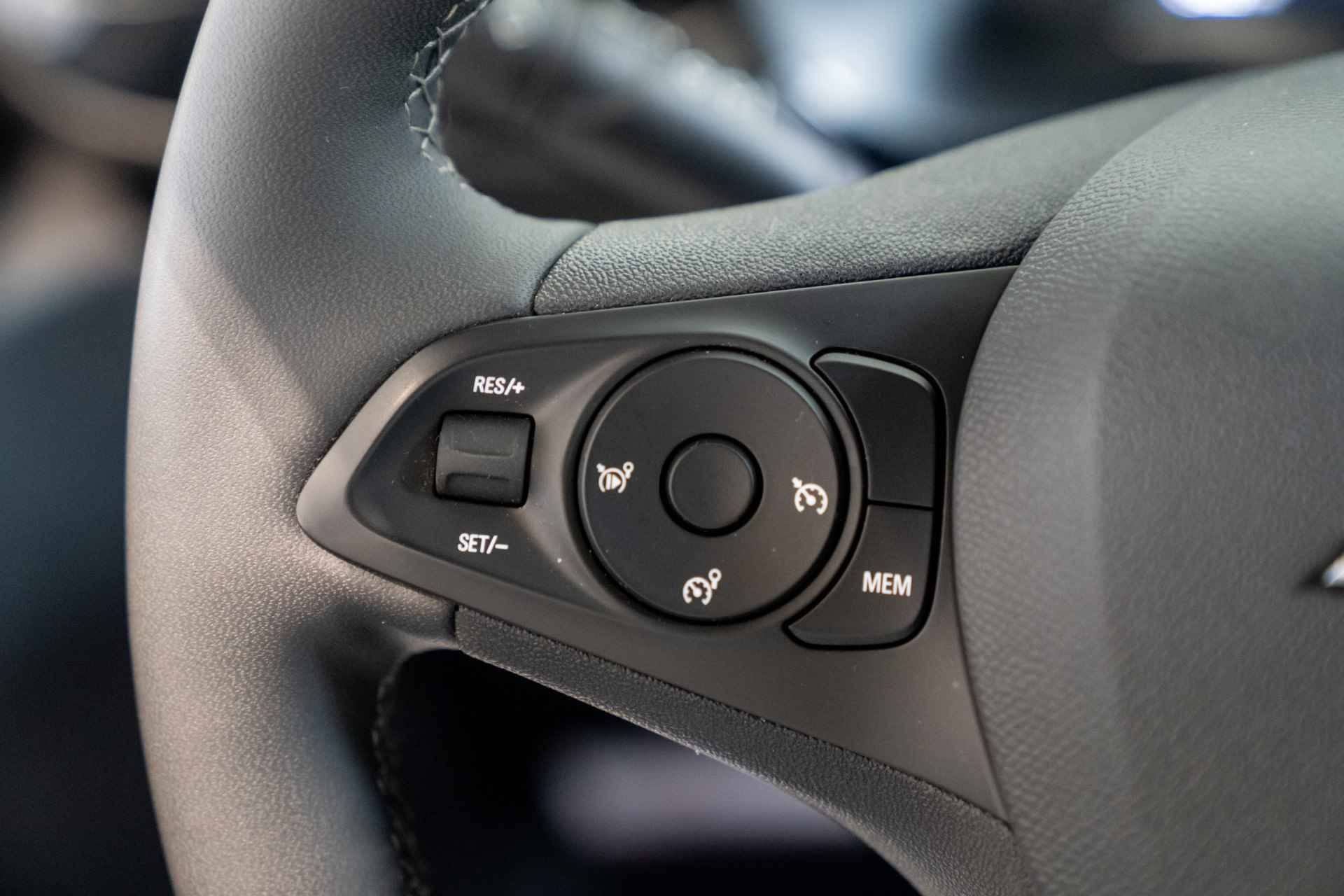 Opel Corsa 1.2 Turbo 100 PK GS Line | Apple Carplay & Android Auto | Camera | Parkeersensoren | Donker Glas | Dealer Onderhouden | - 19/33