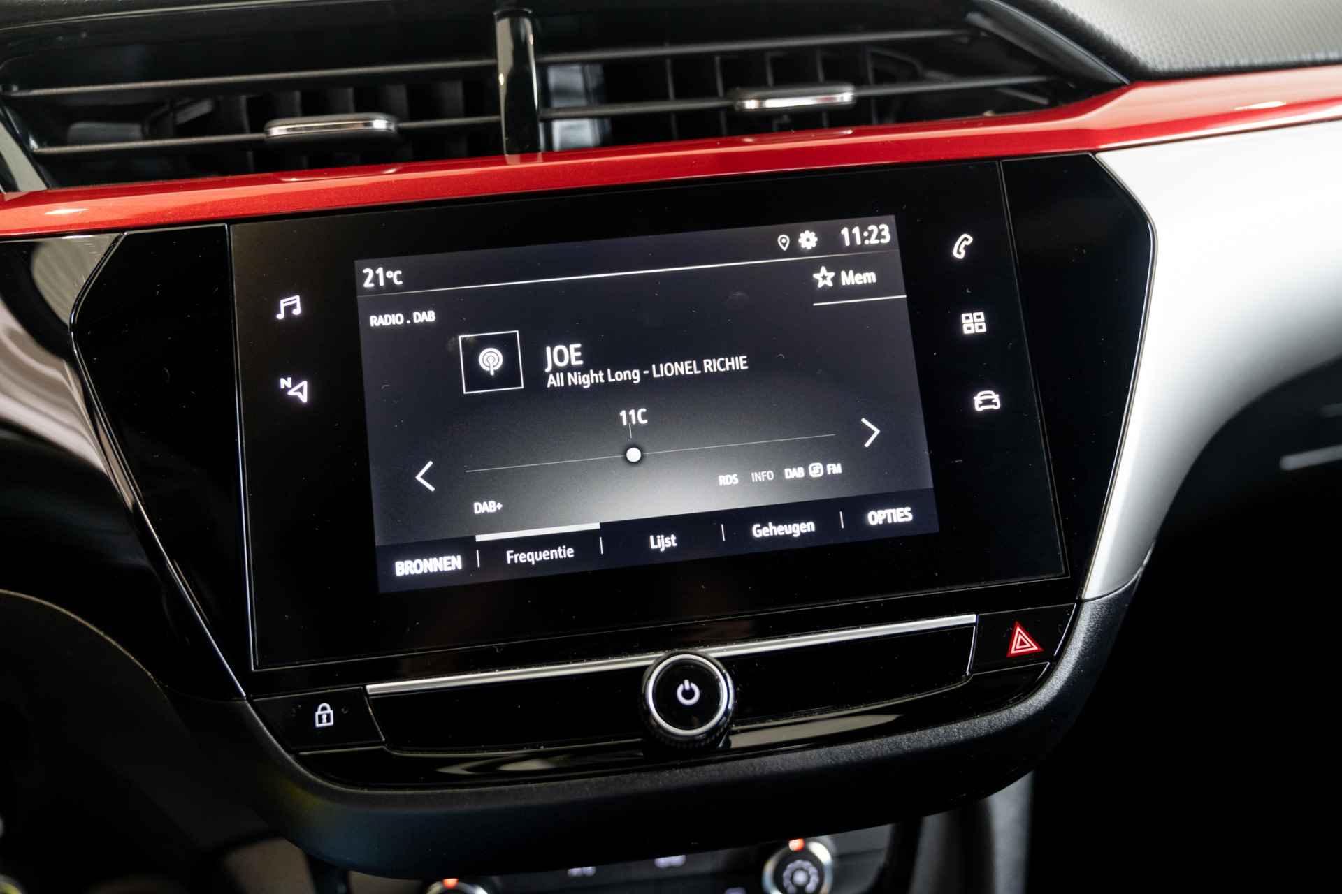 Opel Corsa 1.2 Turbo 100 PK GS Line | Apple Carplay & Android Auto | Camera | Parkeersensoren | Donker Glas | Dealer Onderhouden | - 27/33