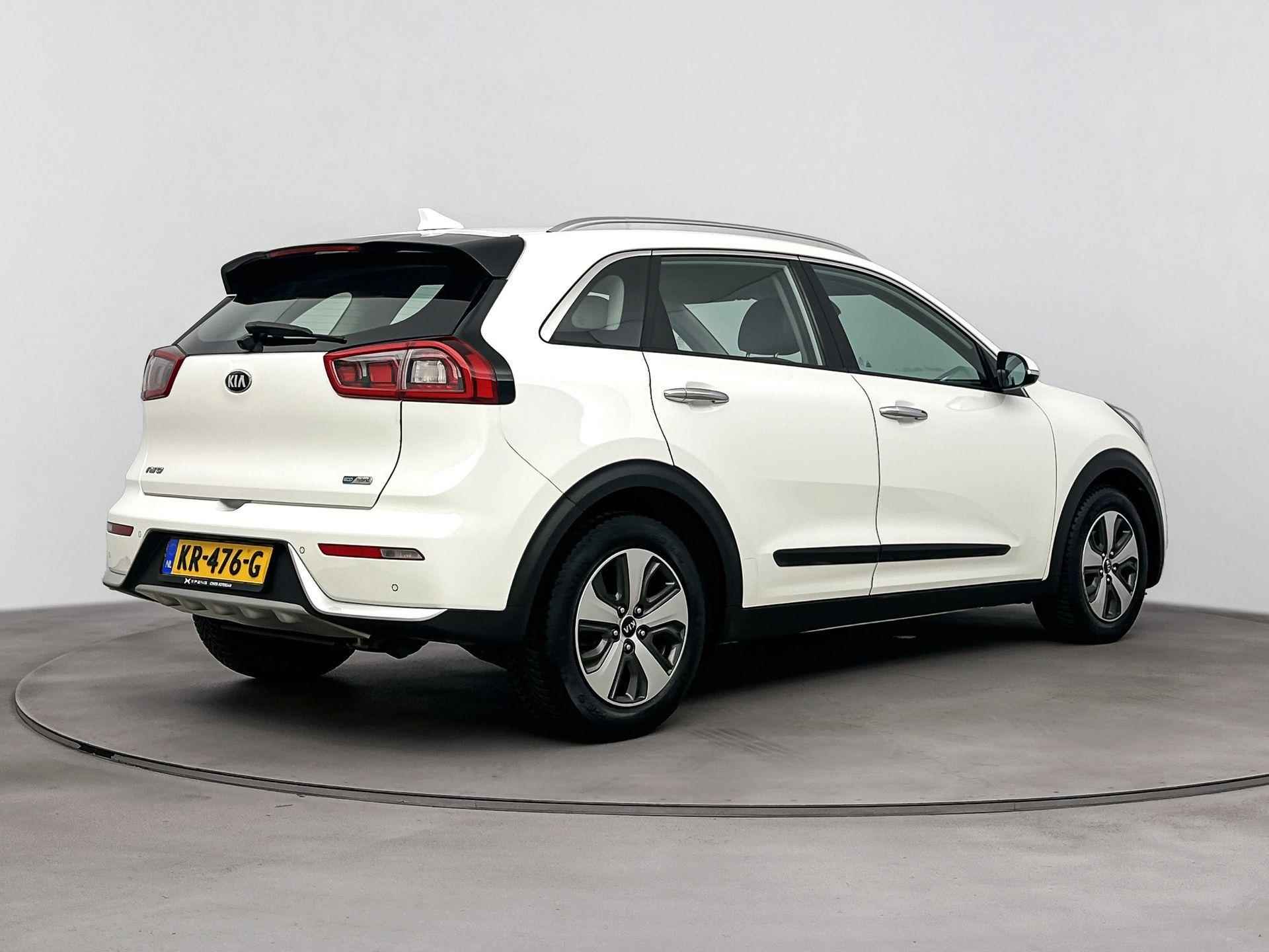 Kia Niro 1.6 GDi Hybrid First Edition | Navigatie | Camera | Climate control - 3/32