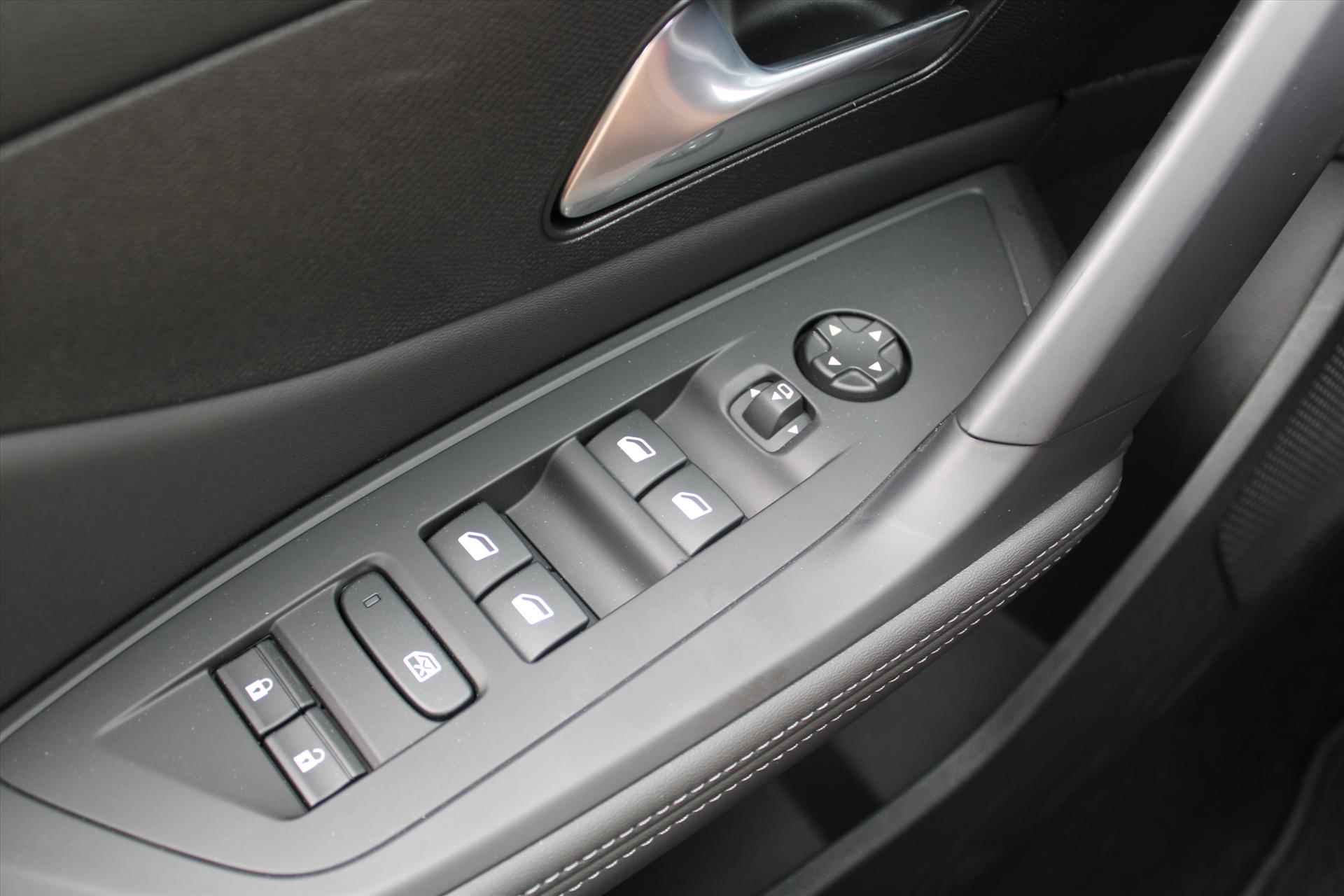 Peugeot 308 Sw 1.2 Puretech 130pk Allure Pack Business | Navi | CarPlay draadloos | Camera + Sensoren | Adaptive Cruise | - 28/42