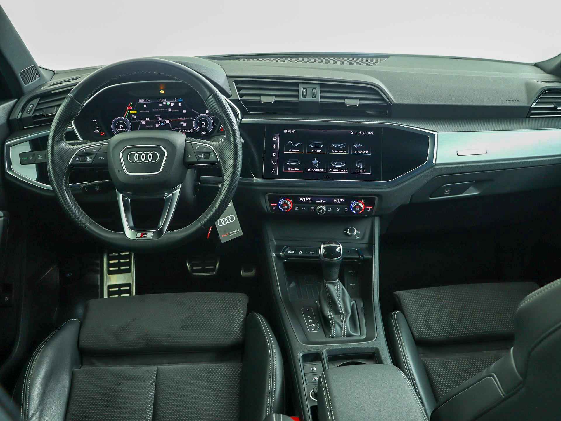 Audi Q3 45 TFSI e 245 PK S edition | S-Line | Matrix LED | Camera | Navigatie | Stoelverwarming | 18" | - 4/52