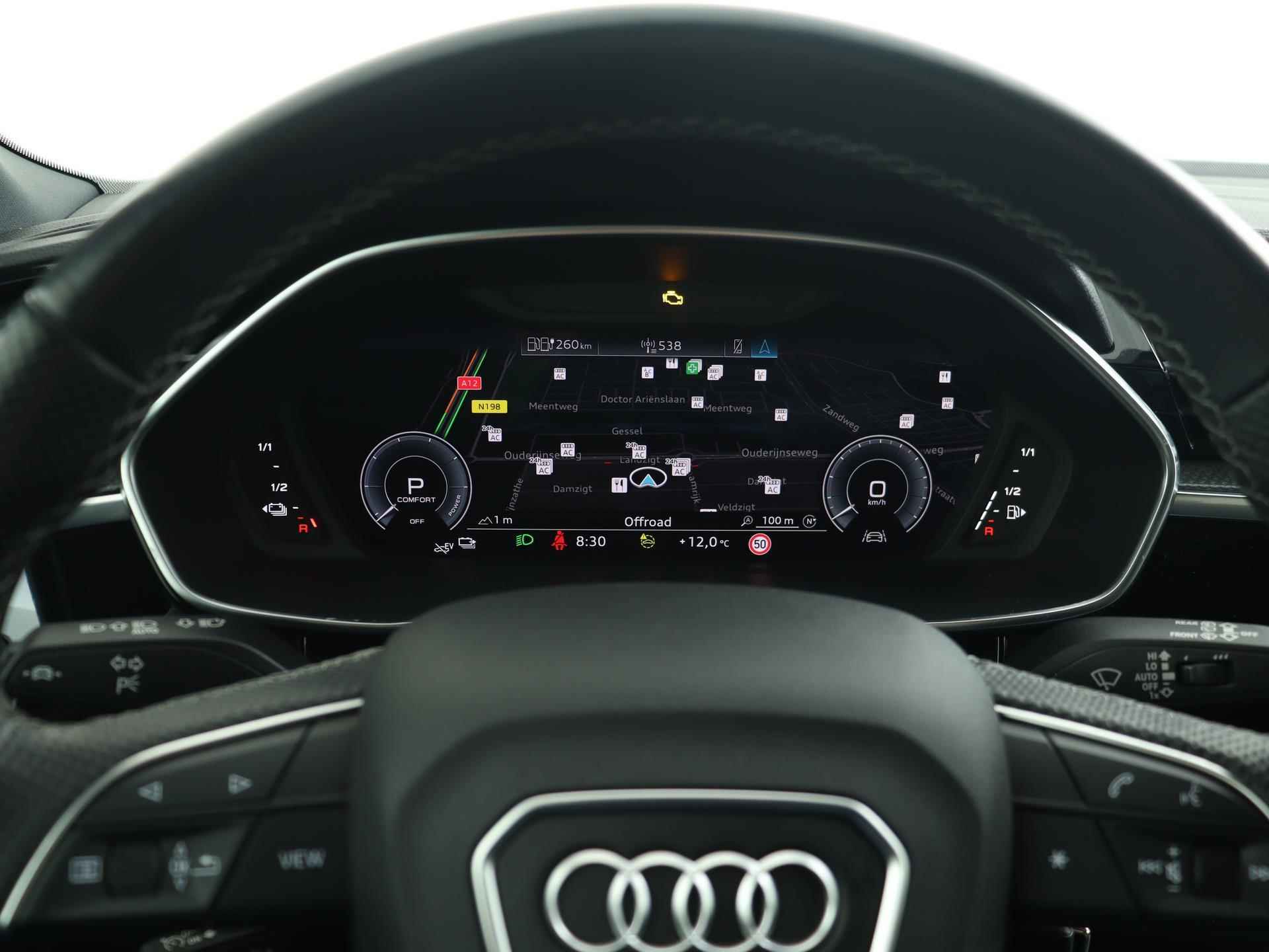 Audi Q3 45 TFSI e 245 PK S edition | S-Line | Matrix LED | Camera | Navigatie | Stoelverwarming | 18" | - 36/52