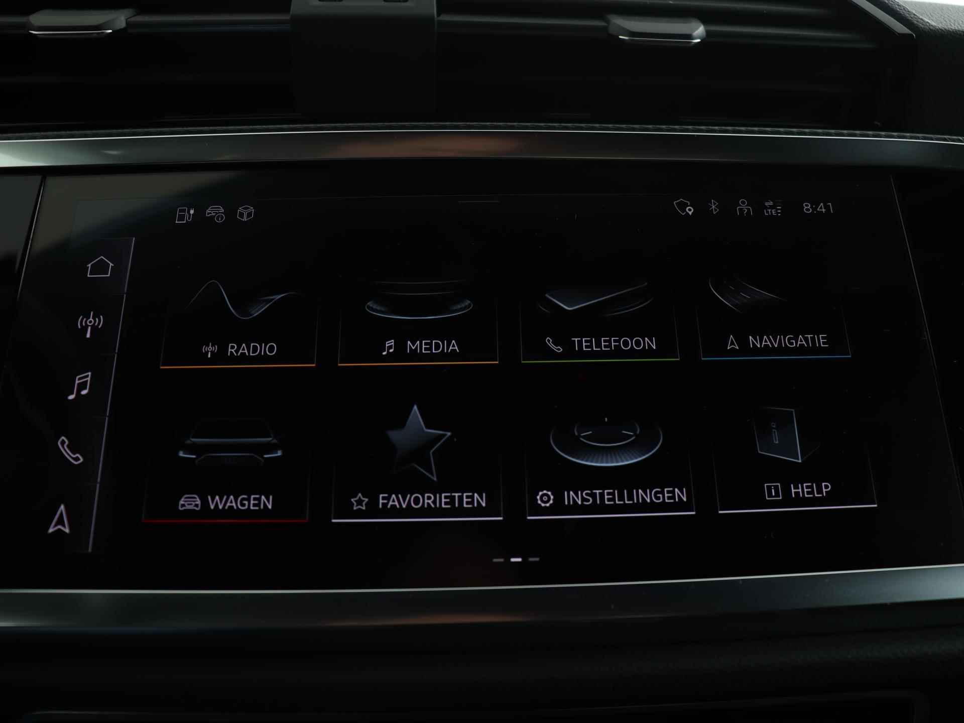 Audi Q3 45 TFSI e 245 PK S edition | S-Line | Matrix LED | Camera | Navigatie | Stoelverwarming | 18" | - 39/52