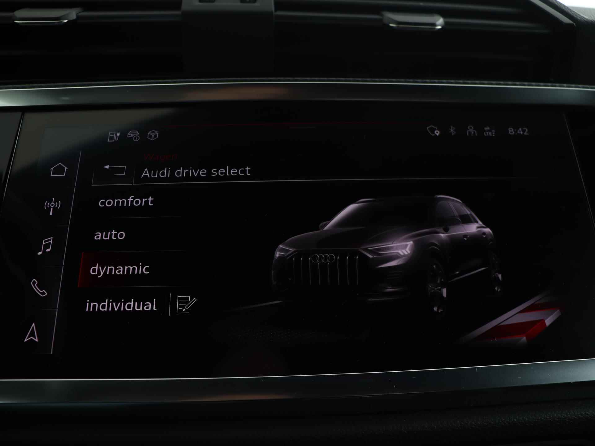 Audi Q3 45 TFSI e 245 PK S edition | S-Line | Matrix LED | Camera | Navigatie | Stoelverwarming | 18" | - 43/52