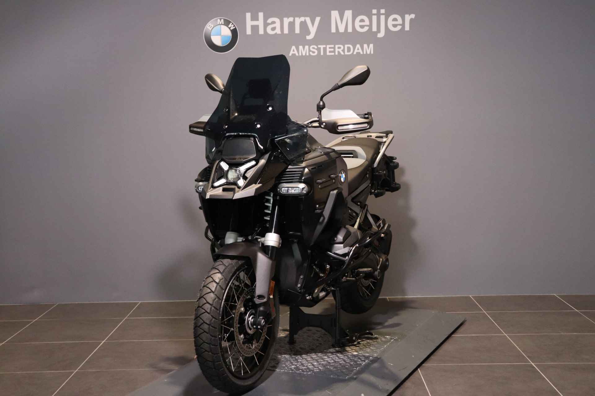 BMW R 1300 GS Adventure - 14/15