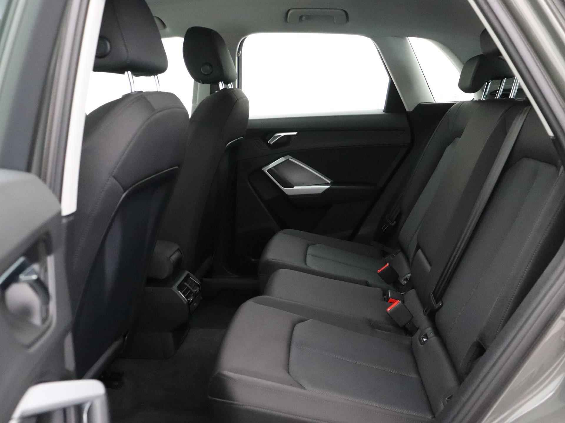 Audi Q3 35 TFSI Pro Line business | Navigatie | Cruise Control | Climate Control | LED | Carplay - 10/34