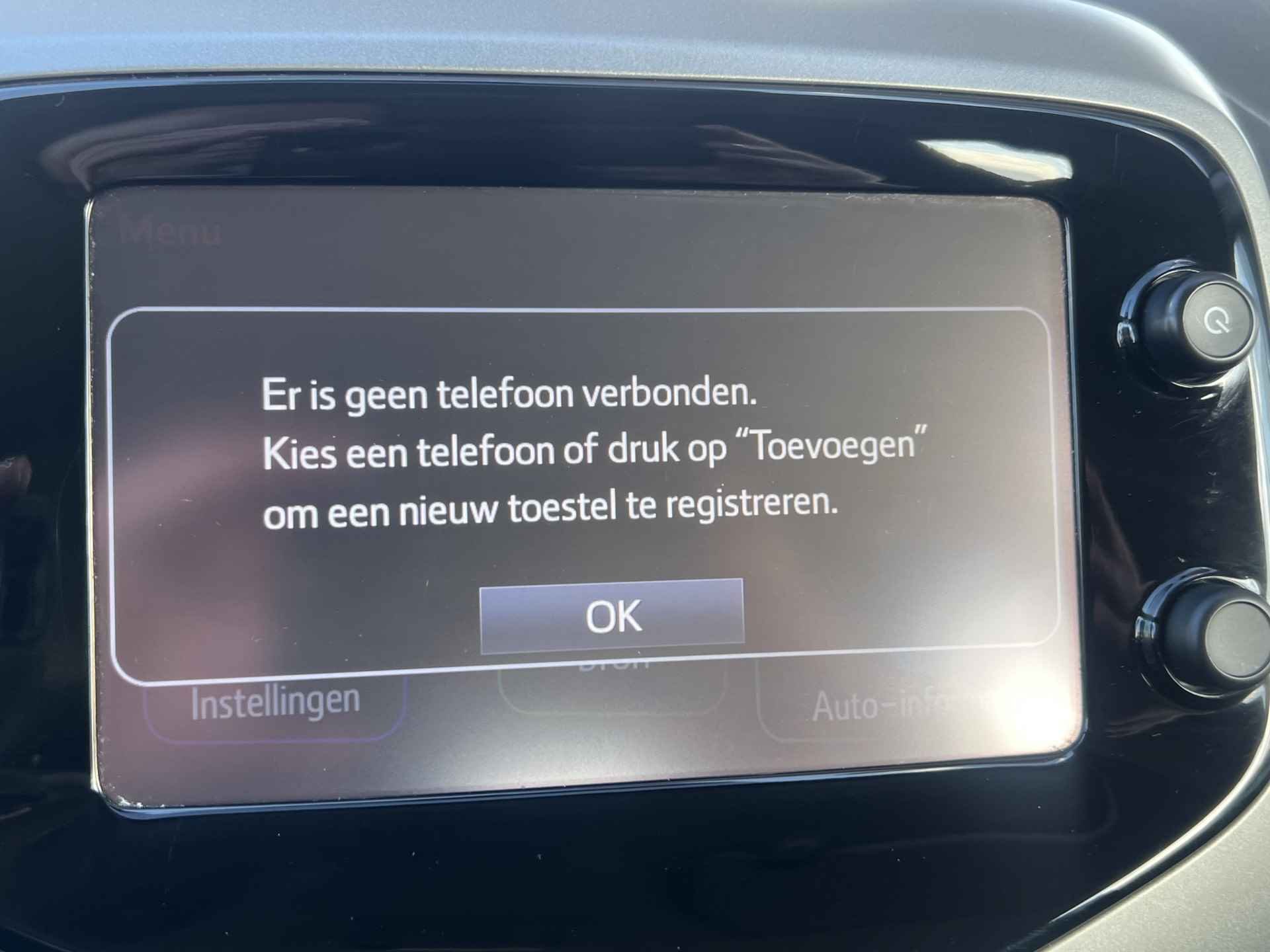 Toyota Aygo 1.0 VVT-i 5-Deurs X-play Navigatie Airconditioning Achteruitrijcamera Bluetooth Led Elek. Ramen + Spiegel CV+  Ab NL Auto - 18/36