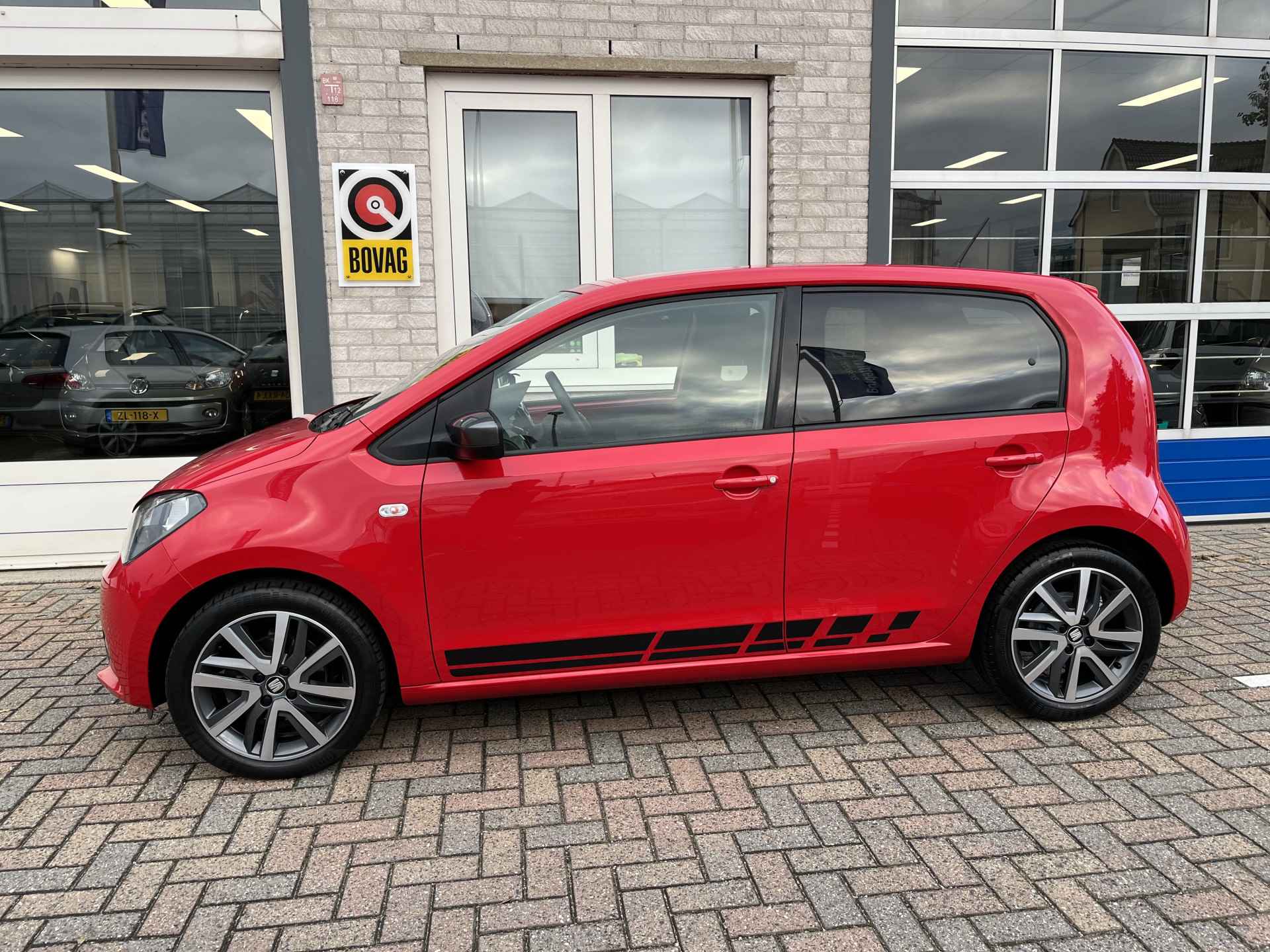 SEAT Mii 1.0 FR Intense / CRUISE/ BLUETOOTH/ PARK. SENSOREN/ CLIMA/ ELEKTR. SPIEGELS/ 16"LMV - 3/37