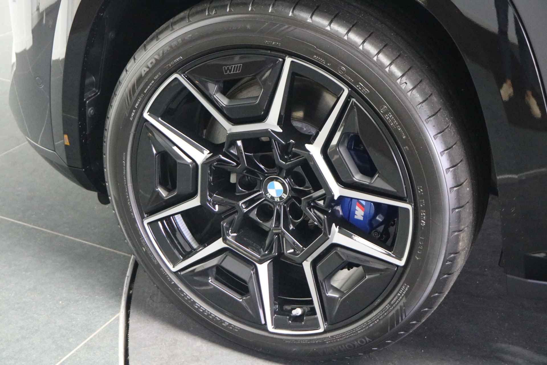 BMW XM PHEV High Executive Automaat / Trekhaak / Adaptief M Onderstel Professional / Massagefunctie / Bowers & Wilkins / Parking Assistant Plus / Soft-Close / Demo - 7/27