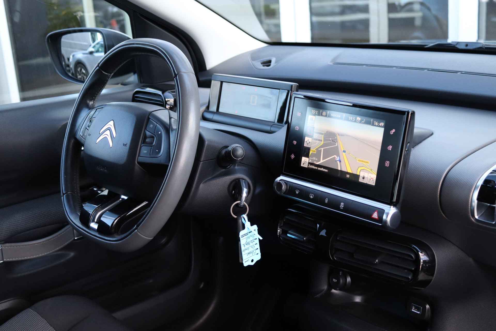 Citroën C4 Cactus 1.2 PureTech Shine | Navigatie | Climate Control | Sensoren achter | Getint glas | Cruise Control - 12/22