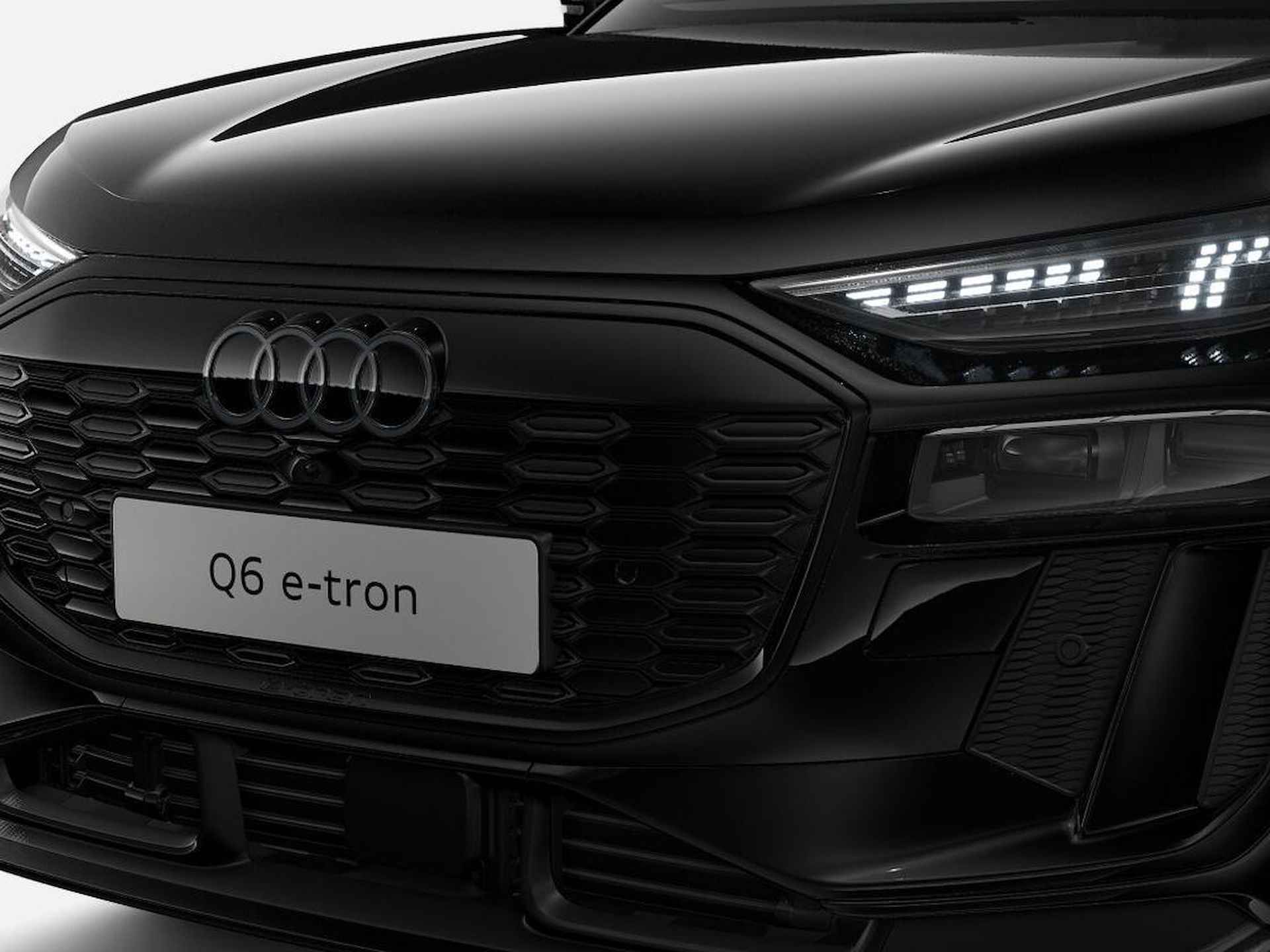 Audi Q6 e-tron Launch Edition e-tron perf 306pk · Bekleding Leder · Luchtvering · Panoramadak - 6/8