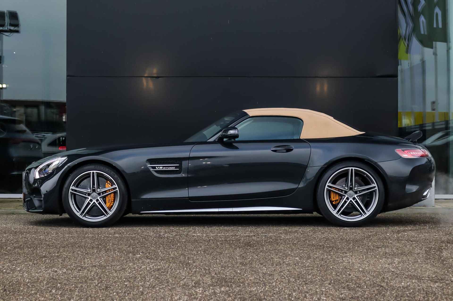 Mercedes-Benz AMG GT GT C Automaat Roadster | Keramische remmen l Designo | Burmester Audio | AMG Interieurpakket | LED | Comand Online | AMG Performance Uitlaat - 8/41